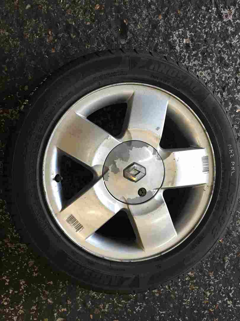 Renault Clio MK2 2001-2006 Equation Expression Alloy Wheel + Tyre 185 55 15 7mm