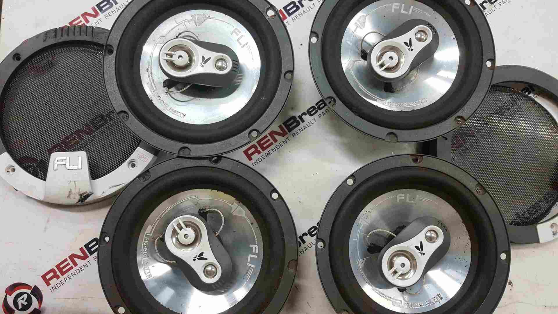 Thumb 2 Renault Clio MK2 2001-2006 FLI Speakers Front Rear FLI 210 Watts Peak 6 Inch X4