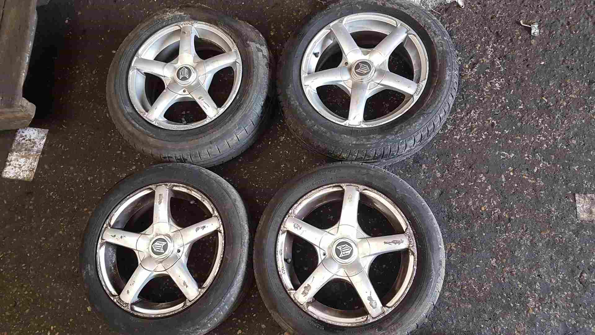 Thumb 9 Renault Clio MK2 2001-2006 Fox Alloy Wheels SET X4 mk3 clio 3/5 15inch