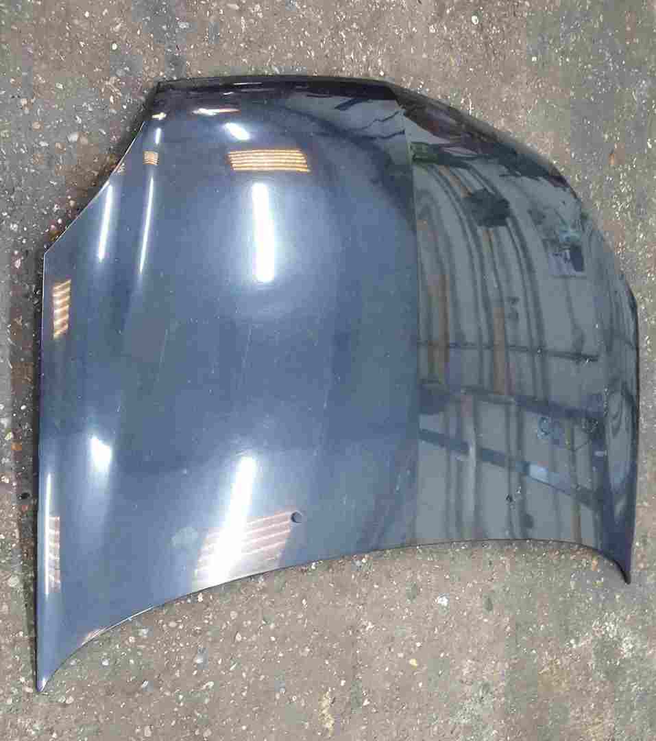 Thumb 3 Renault Clio MK2 2001-2006 Front Bonnet Black 676