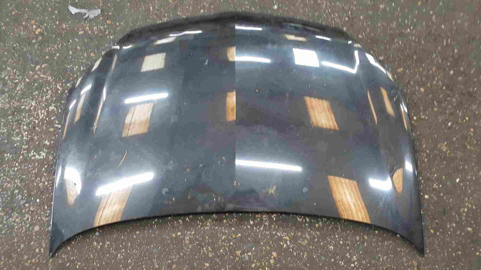 Thumb 8 Renault Clio MK2 2001-2006 Front Bonnet Black 676