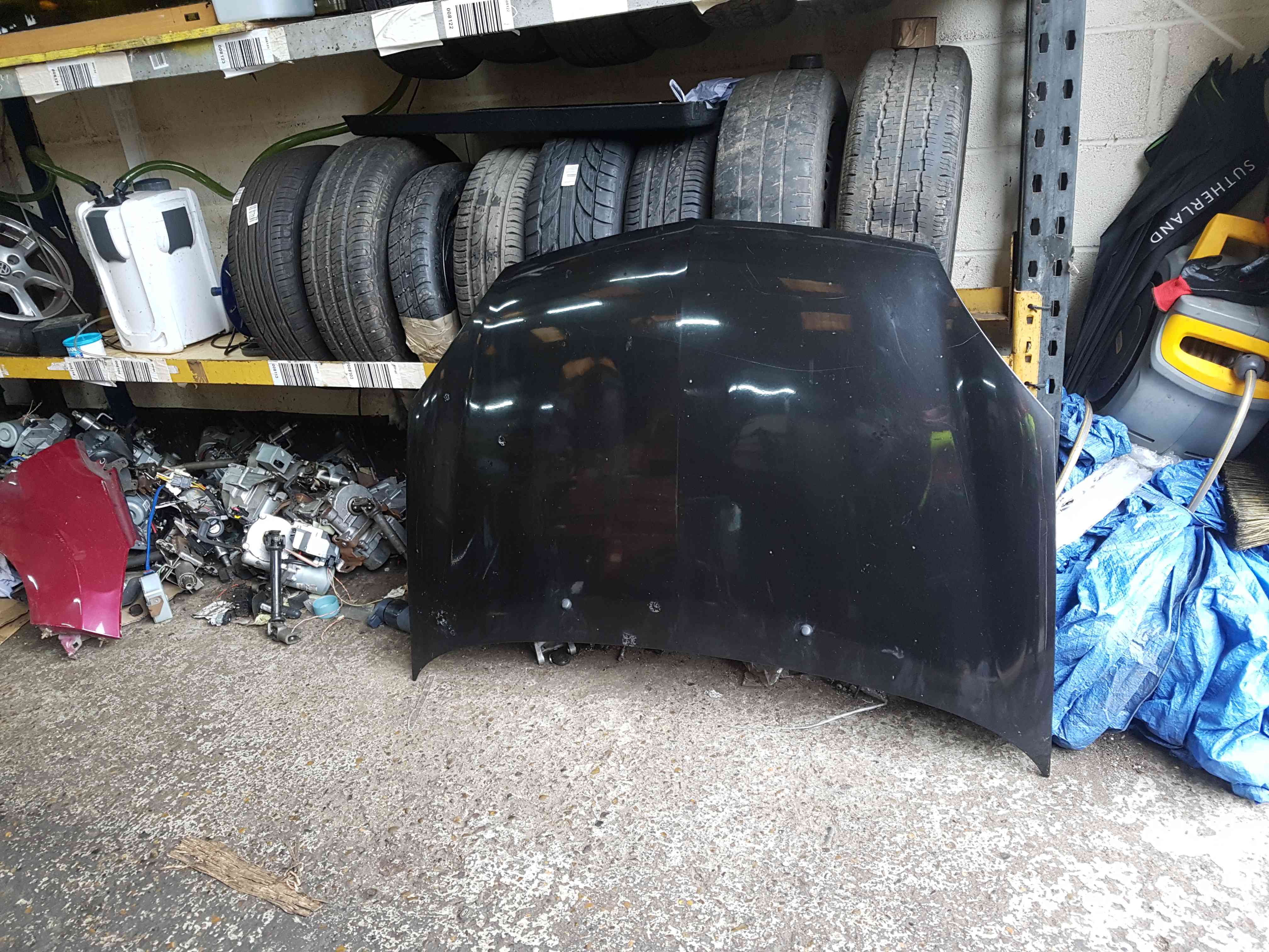 Thumb 8 Renault Clio MK2 2001-2006 Front Bonnet Black 676 Bonnet676mk2