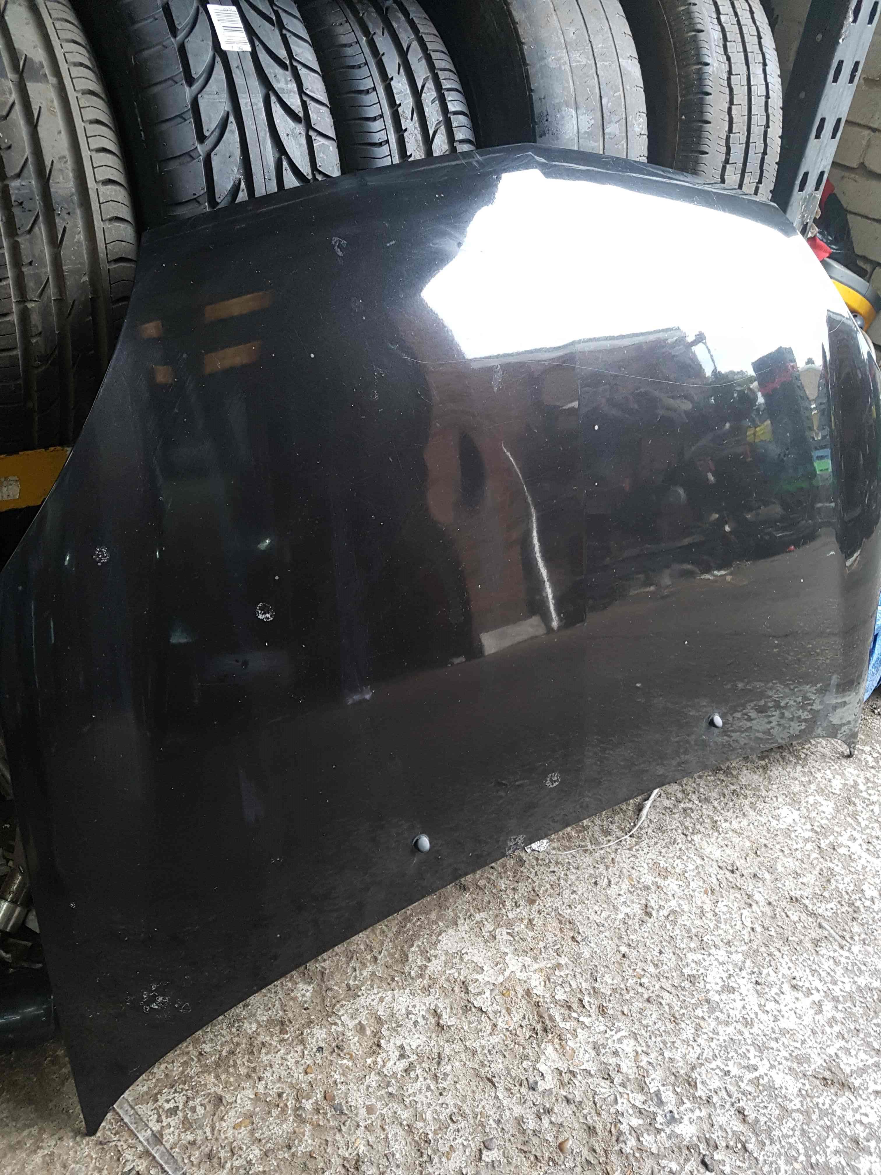 Thumb 2 Renault Clio MK2 2001-2006 Front Bonnet Black 676 Bonnet676mk2