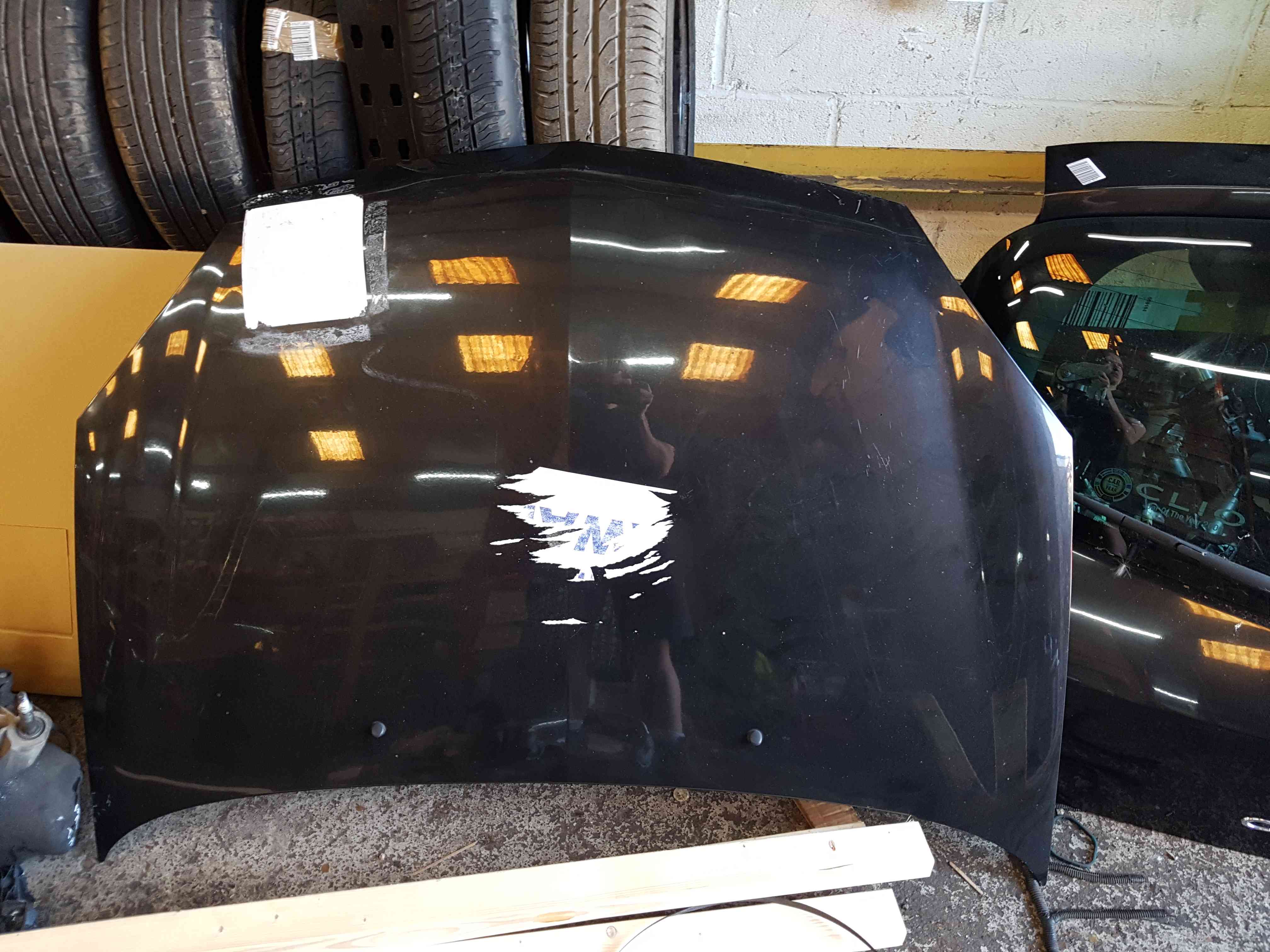 Renault Clio MK2 2001-2006 Front Bonnet Black 676 Bonnet676mk2