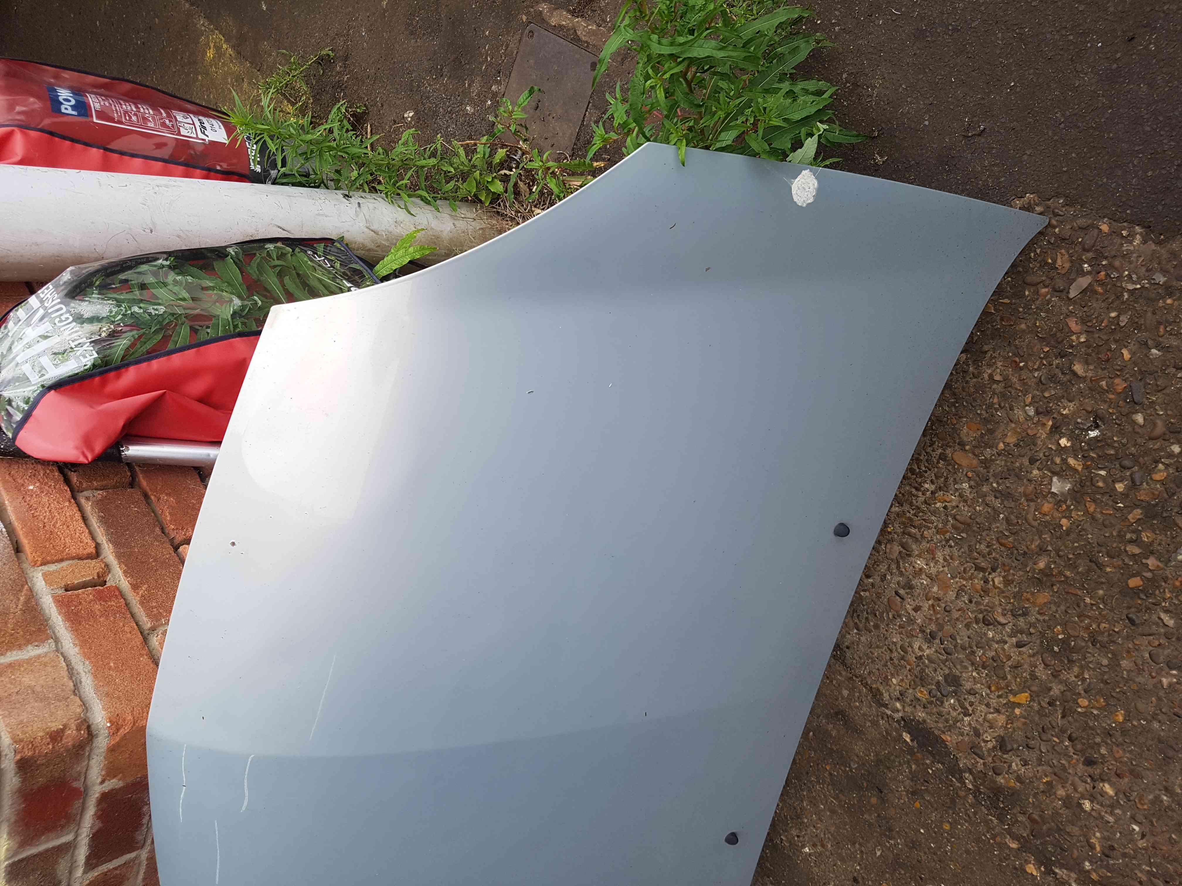 Thumb 2 Renault Clio MK2 2001-2006 Front Bonnet Silver 632