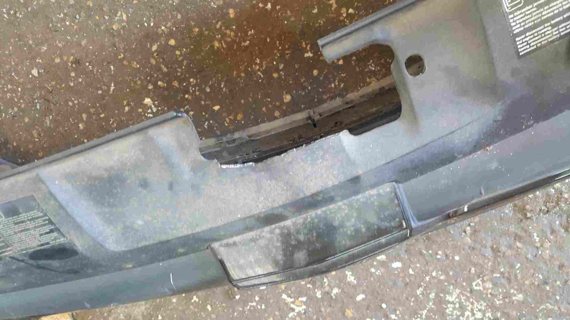 Thumb 2 Renault Clio MK2 2001-2006 Front Bumper Black 676 Color