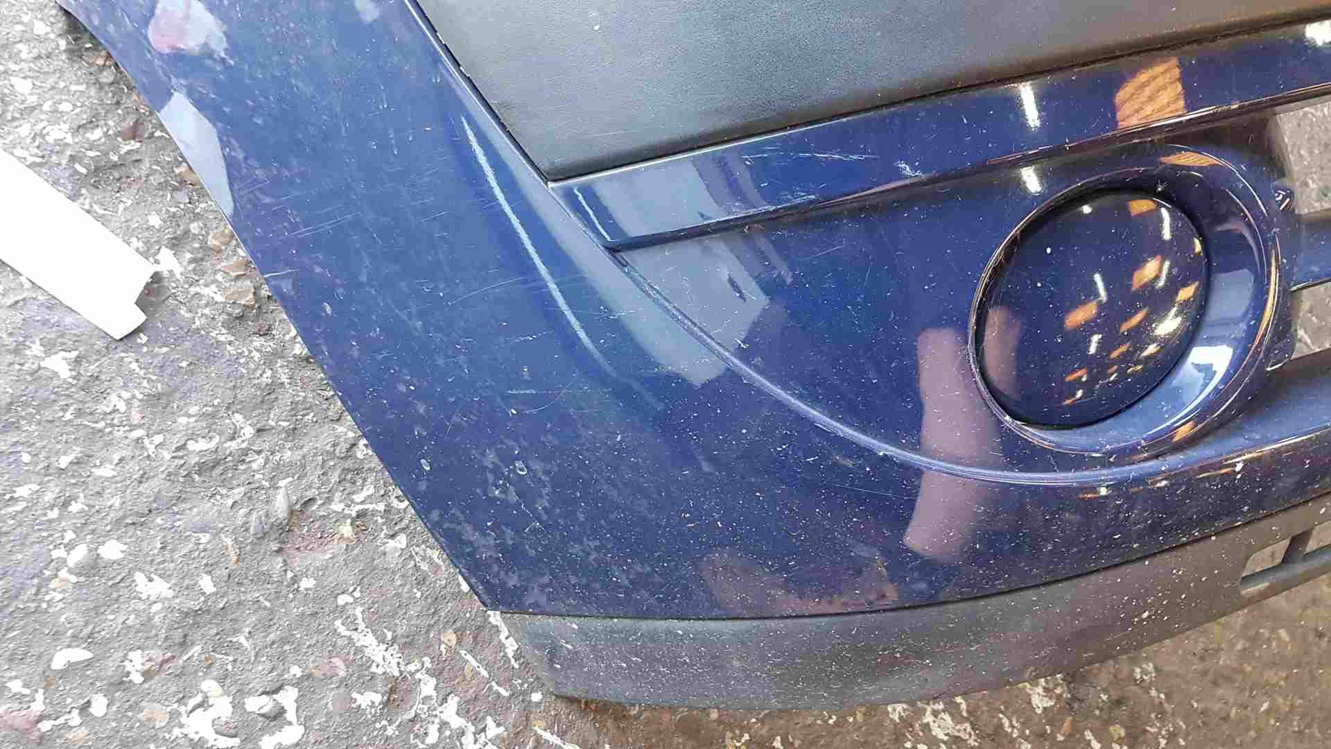 Thumb 3 Renault Clio MK2 2001-2006 Front Bumper Blue Ov460
