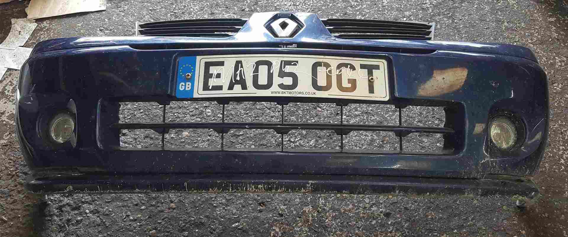 Renault Clio MK2 2001-2006 Front Bumper Blue TED44