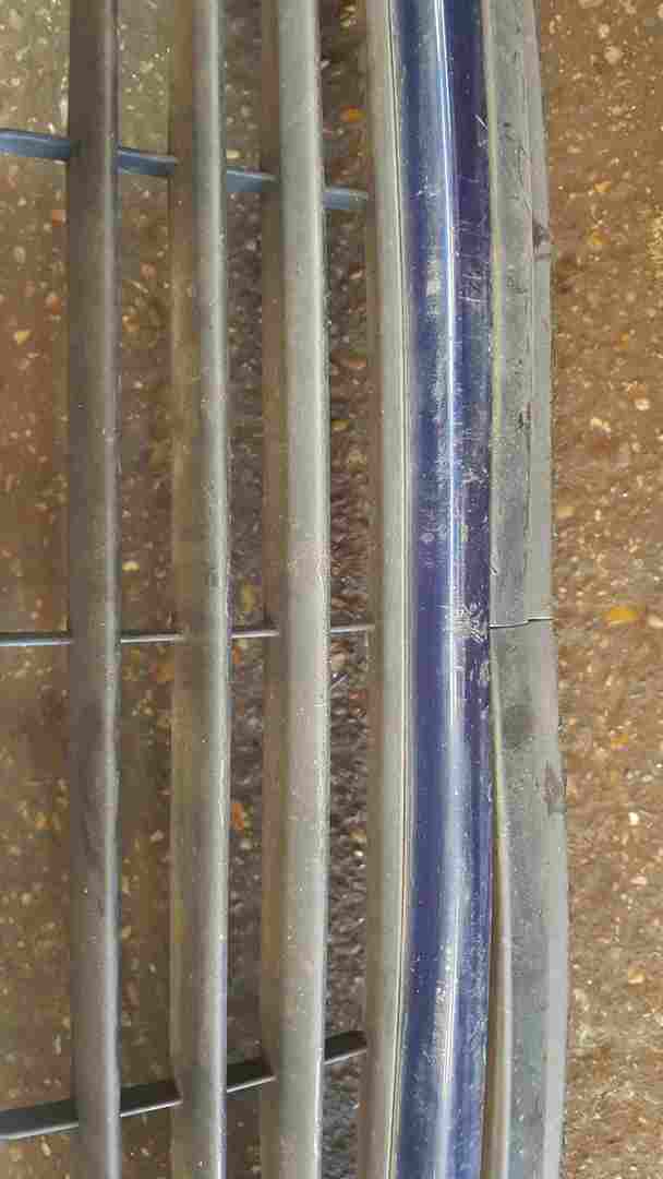 Thumb 2 Renault Clio MK2 2001-2006 Front Bumper Blue TED44