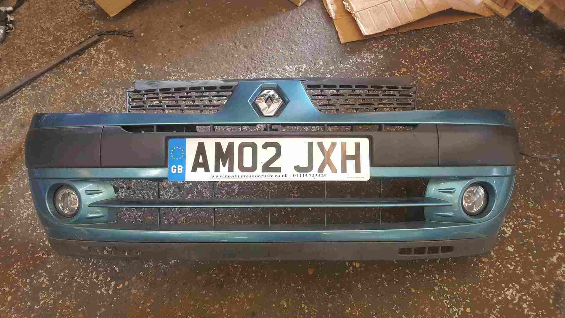 Renault Clio MK2 2001-2006 Front Bumper Green Blue TEF47