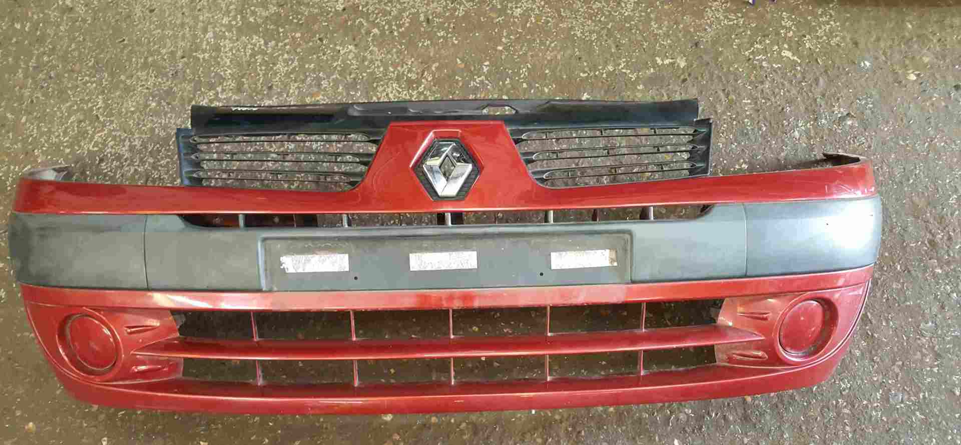 Renault Clio MK2 2001-2006 Front Bumper Red TEB76