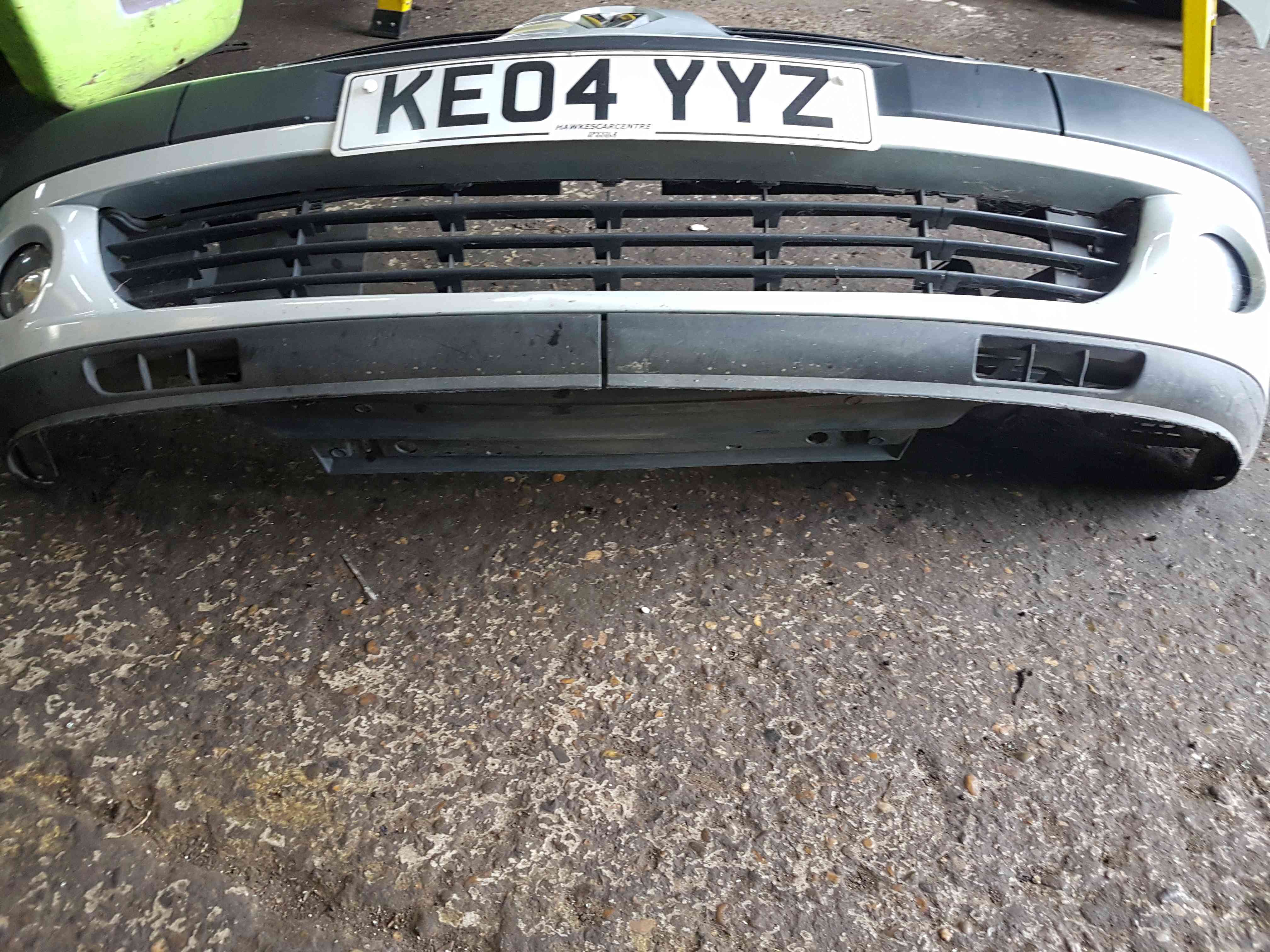 Thumb 4 Renault Clio MK2 2001-2006 Front Bumper Silver 632 + FOG 