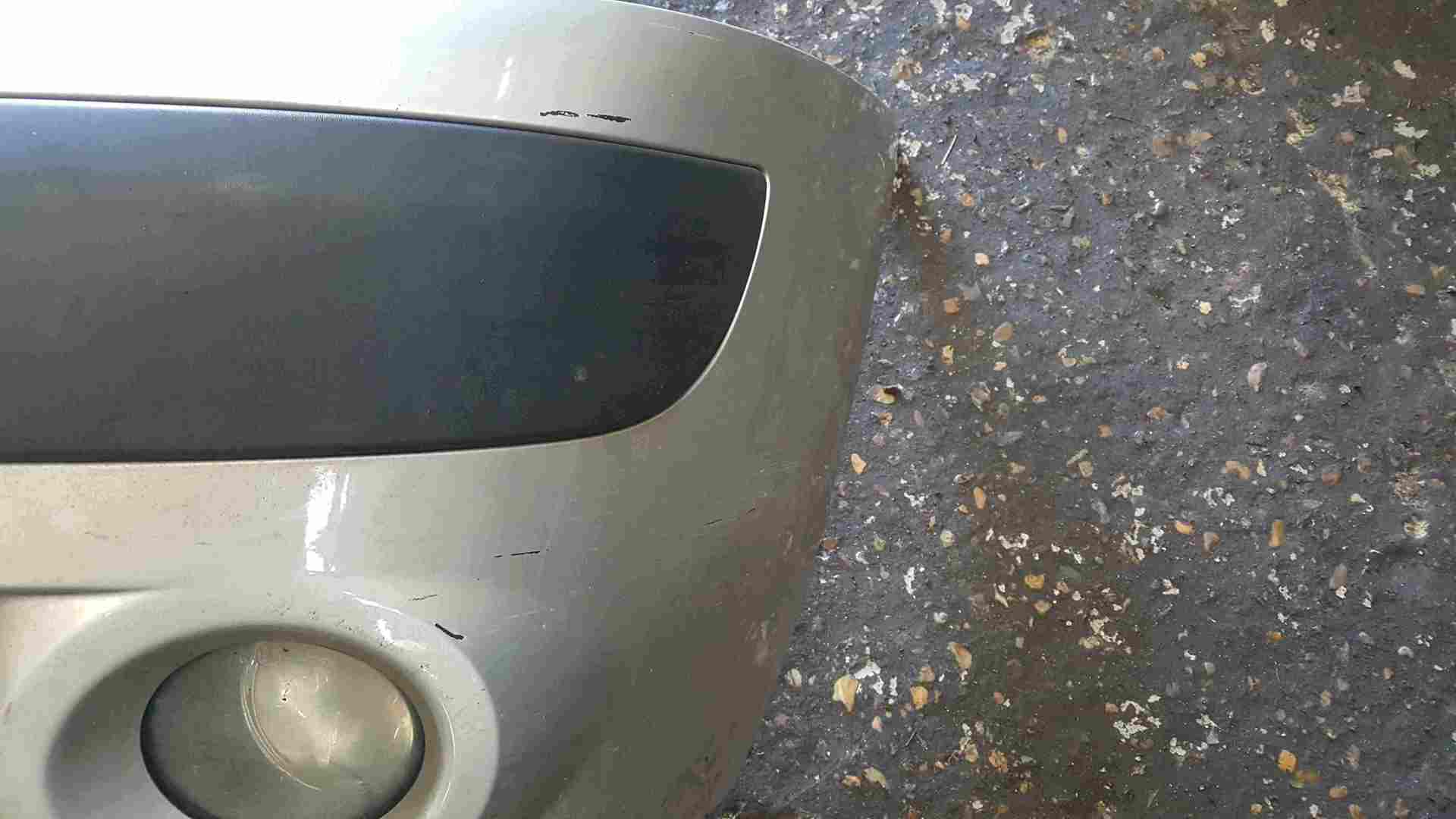 Thumb 2 Renault Clio MK2 2001-2006 Front Bumper Silver TED69
