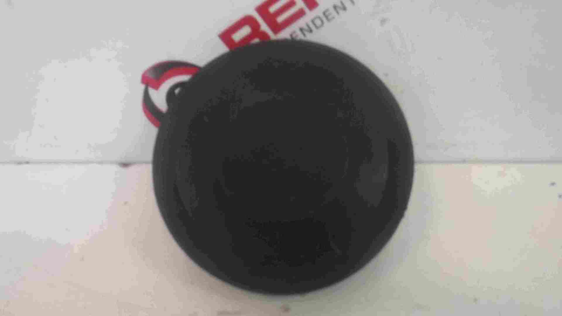 Renault Clio MK2 2001-2006 Headlight Bulb Rear Rubber Covers Insert Cap