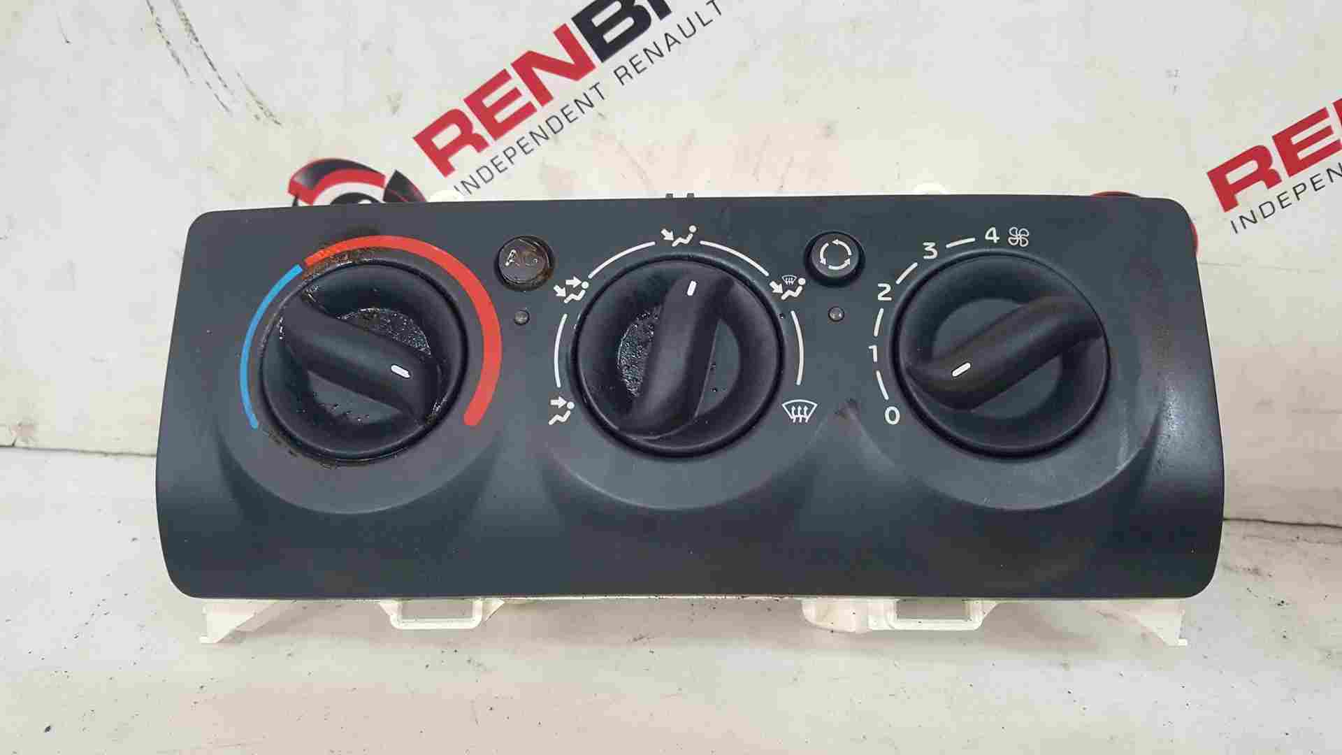 Renault Clio MK2 2001-2006 Heater Blower Controls Switch AIR Con 8200147160