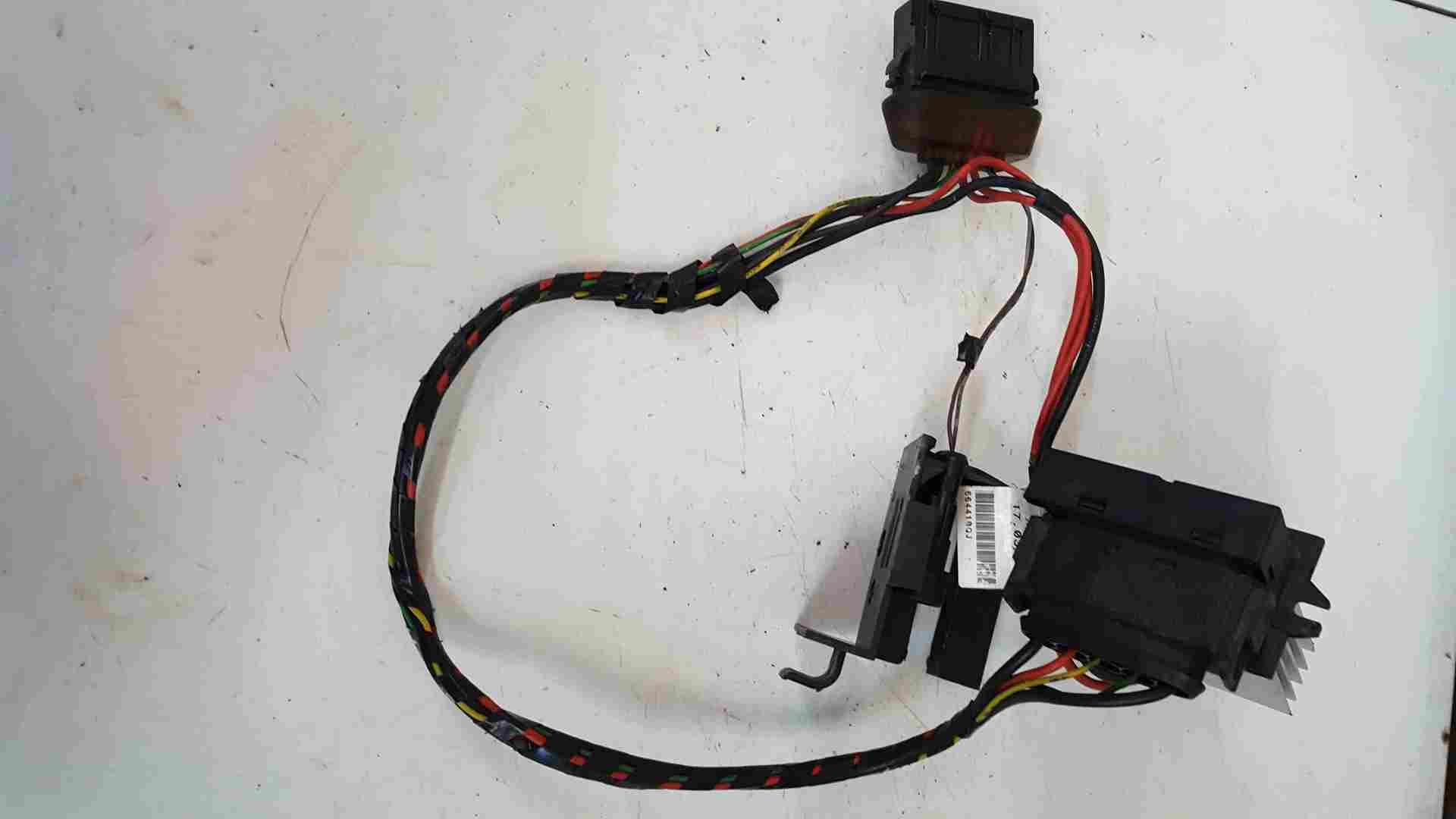 Thumb 5 Renault Clio MK2 2001-2006 Heater Resistor Climate + Wiring Loom