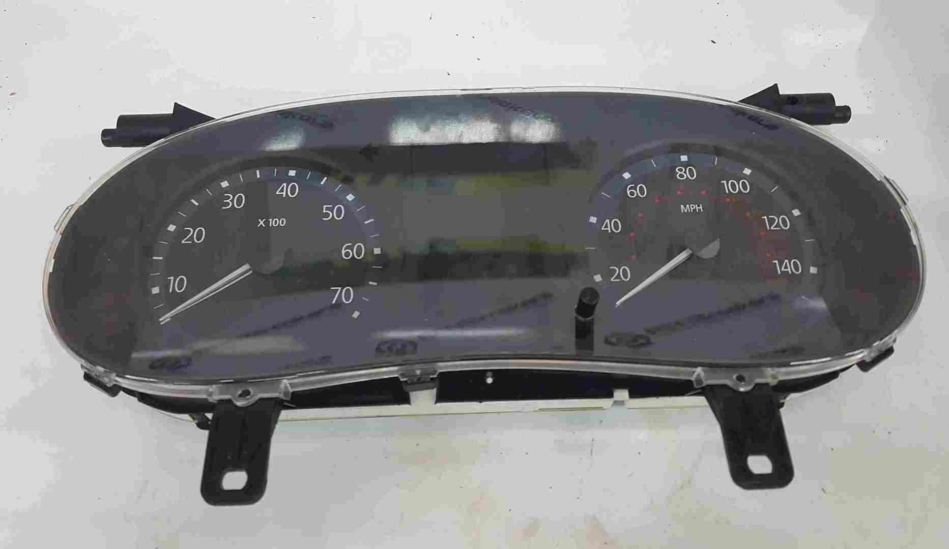 Renault Clio MK2 2001-2006 Instrument Panel Dials Clocks 8200276528