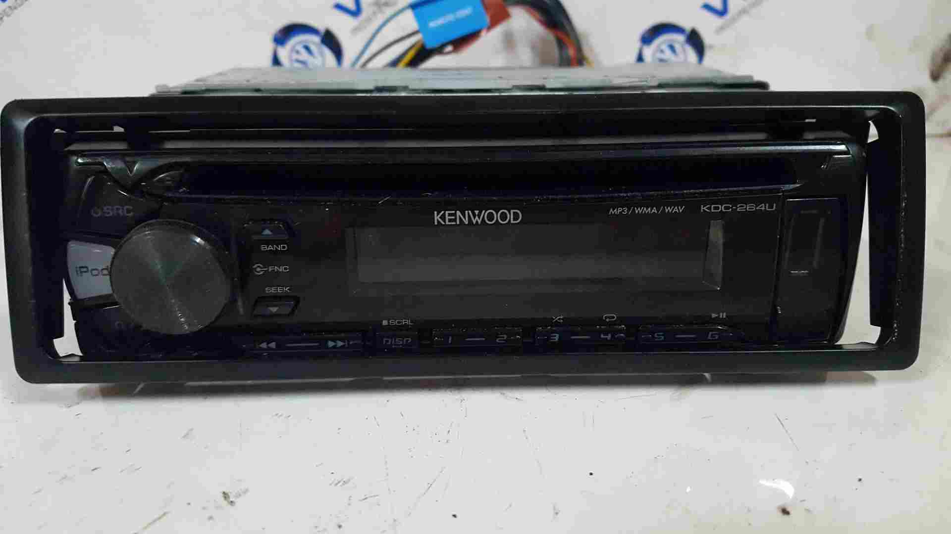 Thumb 3 Renault Clio MK2 2001-2006 Kenwood Cd Player Radio USB Port KDC264UB