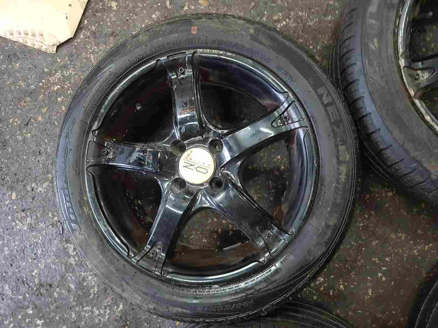 Thumb 6 Renault Clio MK2 2001-2006 Oz Replica Alloy Wheels 15Inch X4 SET 3/5