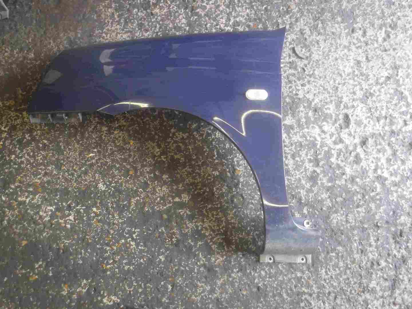 Renault Clio MK2 2001-2006 Passenger NS Wing Blue 460