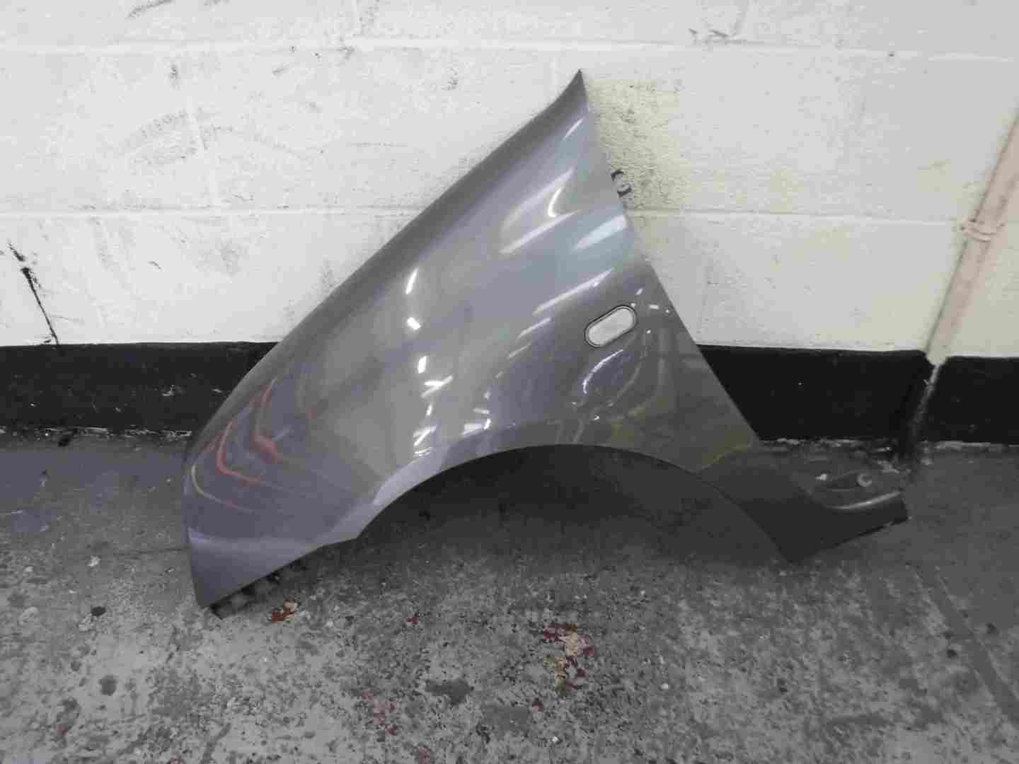 Renault Clio MK2 2001-2006 Passenger NS Wing Grey 603