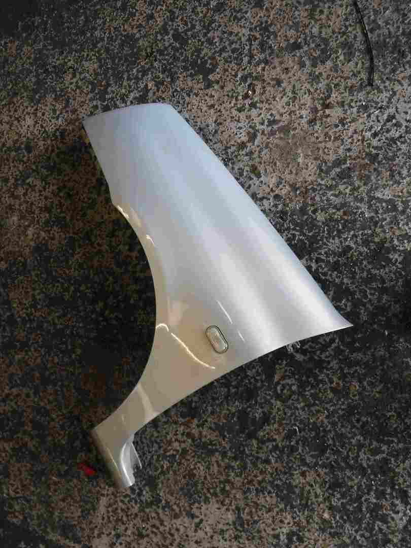 Renault Clio MK2 2001-2006 Passenger NS Wing Silver 632