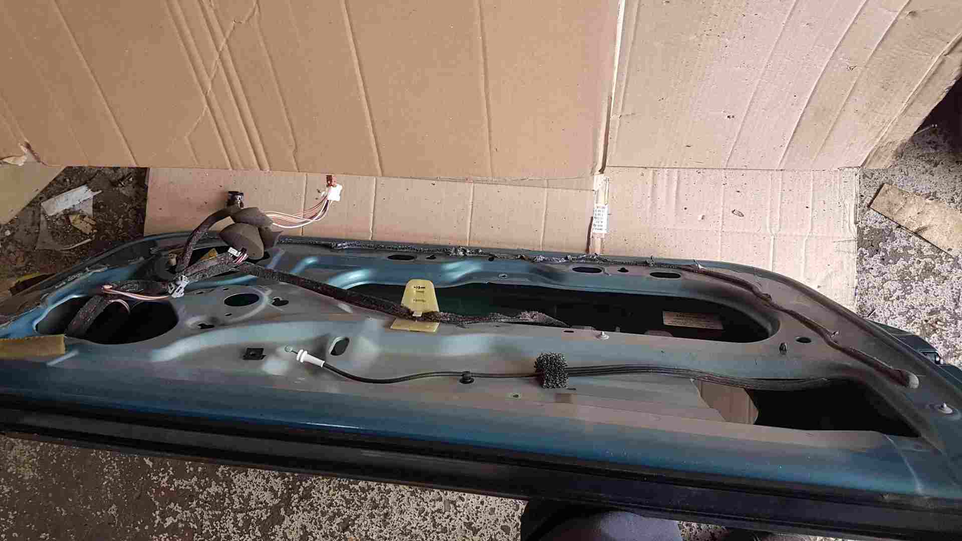 Thumb 4 Renault Clio MK2 2001-2006 Passenger NSF Front Door Aqua Blue Tef47 3Dr