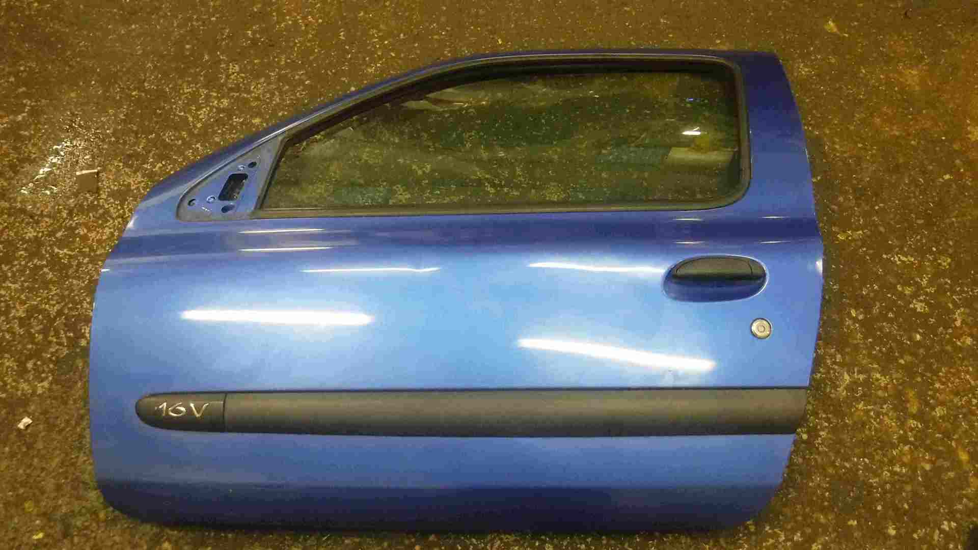 Renault Clio MK2 2001-2006 Passenger NSF Front Door Blue TEI45 TE145 3dr