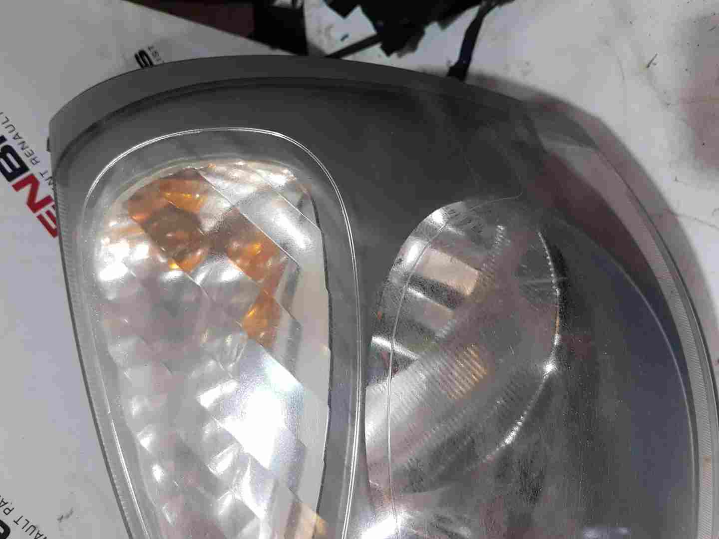 Thumb 12 Renault Clio MK2 2001-2006 Passenger NSF Front Headlight Grey Cloudy 8200478986