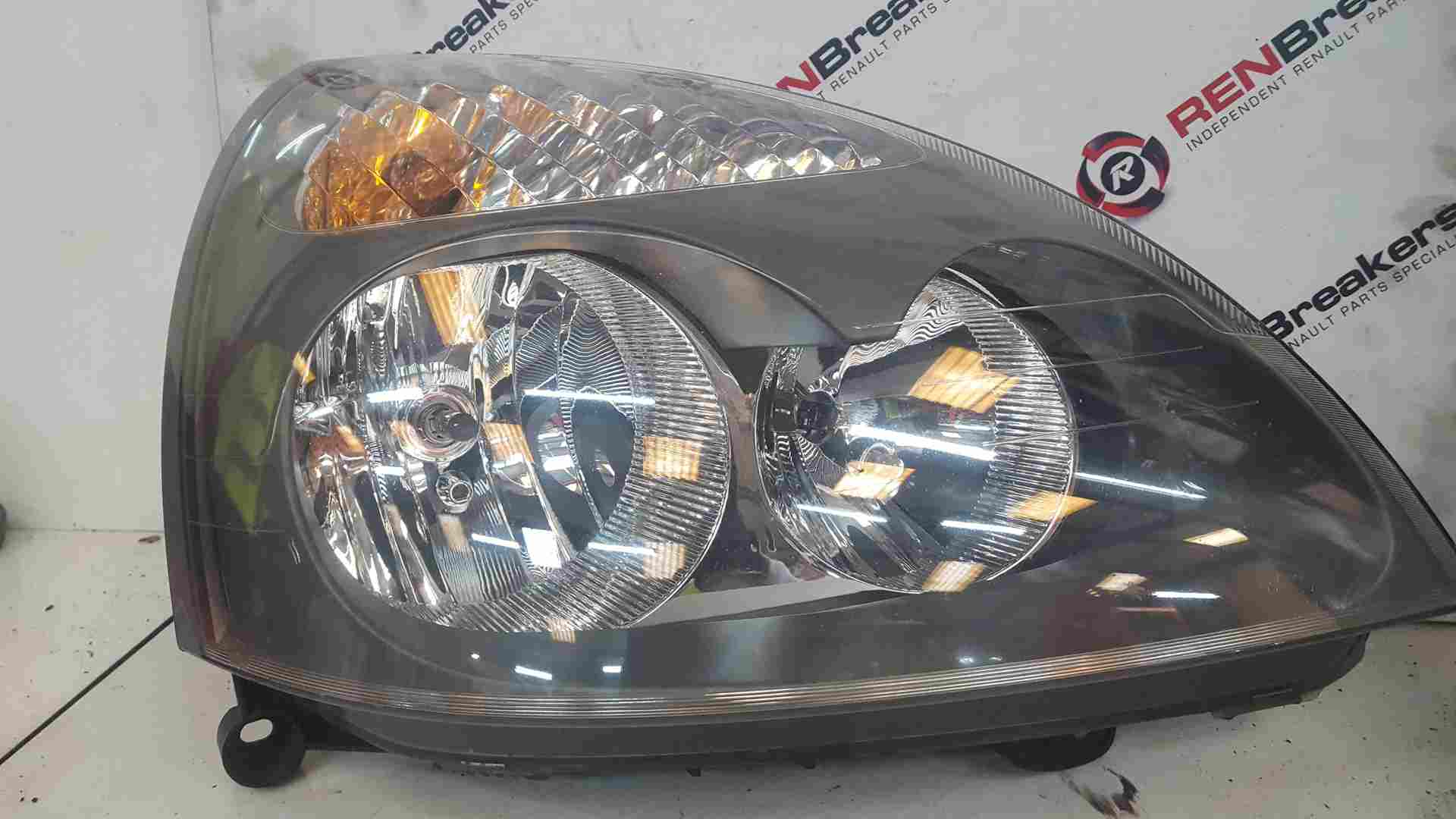Thumb 2 Renault Clio MK2 2001-2006 Passenger NSF Front Headlight Grey Grade A