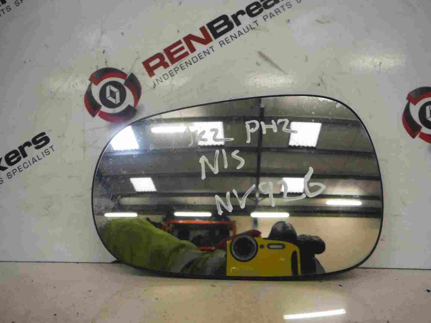 Renault Clio MK2 2001-2006 Passenger NSF Front Wing Mirror Glass Non Heated