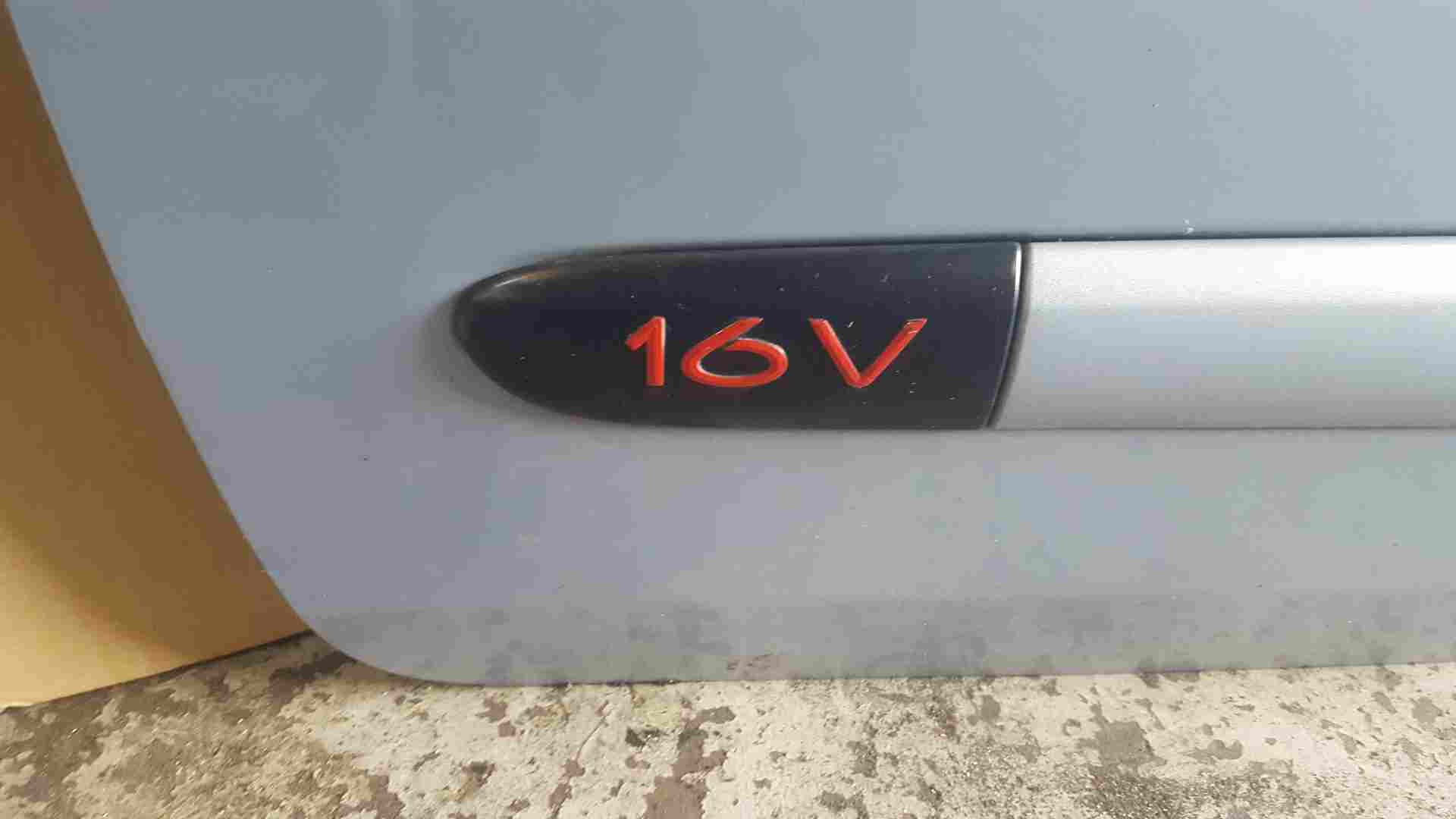 Thumb 6 Renault Clio MK2 2001-2006 Passenger NSF NS Front Door Silver Teb65 3Dr 3 door