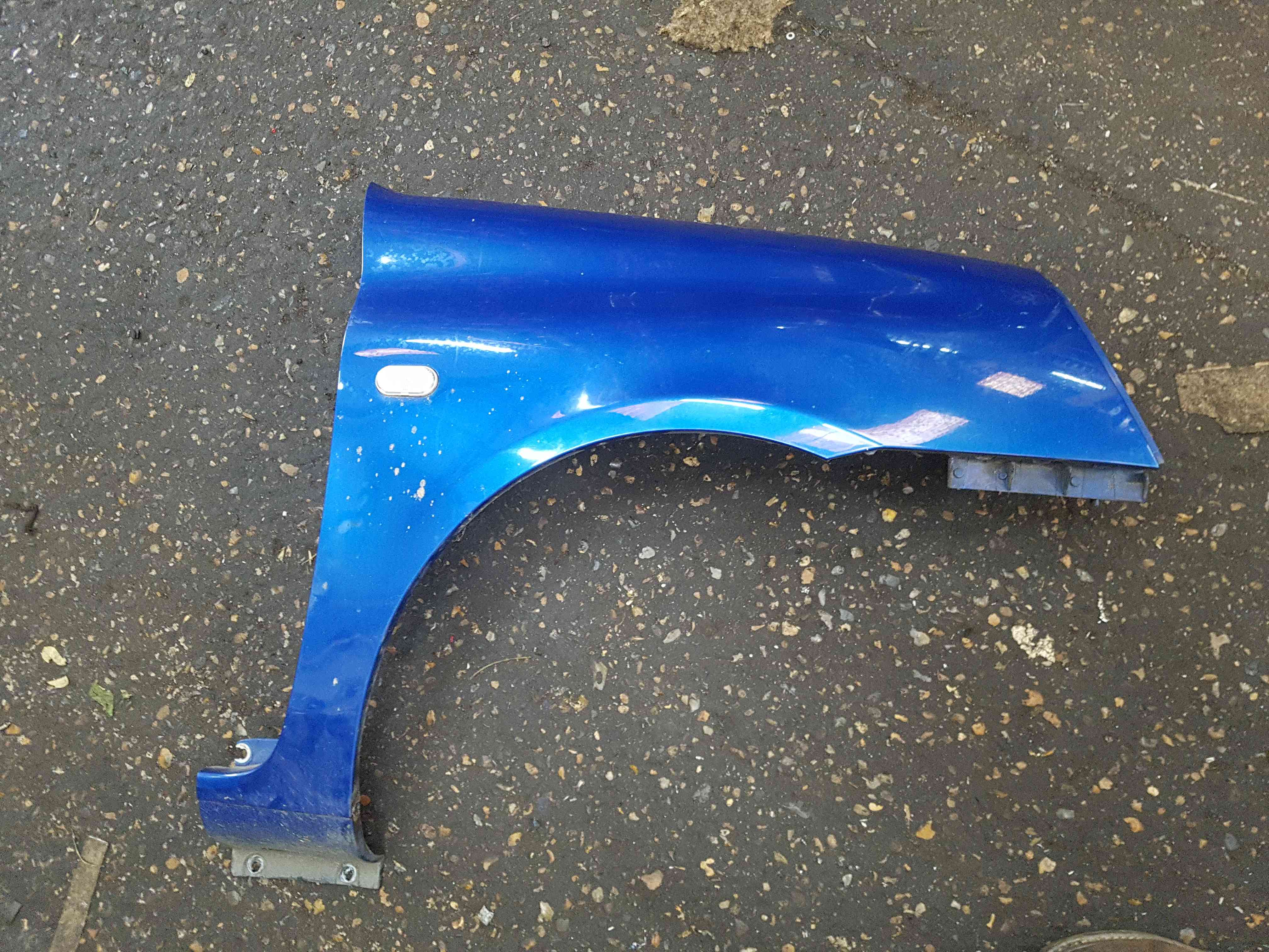 Thumb 6 Renault Clio MK2 2001-2006 Passenger Ns Wing Blue TERNA