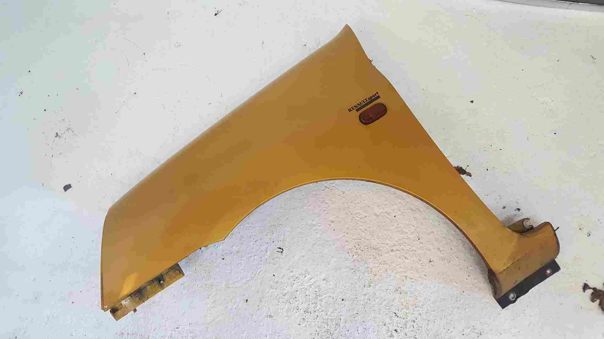 Thumb 8 Renault Clio MK2 2001-2006 Passenger Ns Wing Panel Gold Yellow Ted30 
