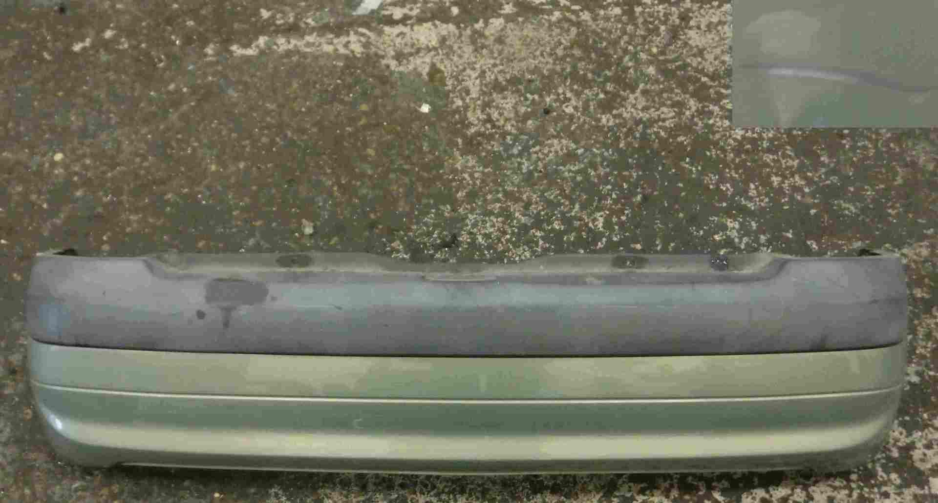 Renault Clio MK2 2001-2006 Rear Bumper Green NV191