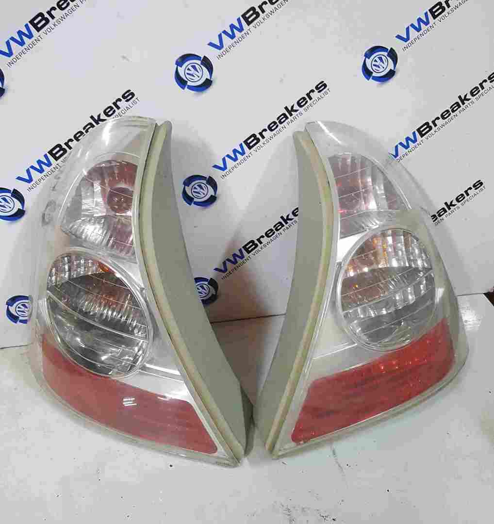 Thumb 2 Renault Clio MK2 2001-2006 Rear Lights Pair Lexus Lights