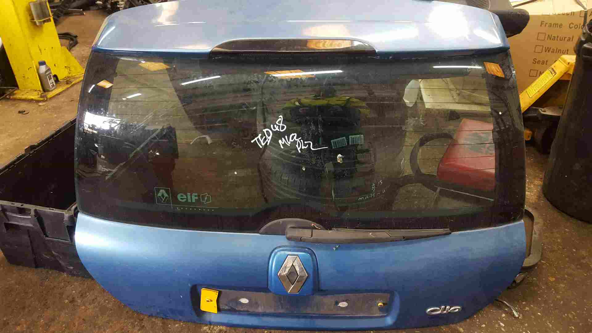 Thumb 2 Renault Clio MK2 2001-2006 Rear Tailgate Boot Blue Ted48