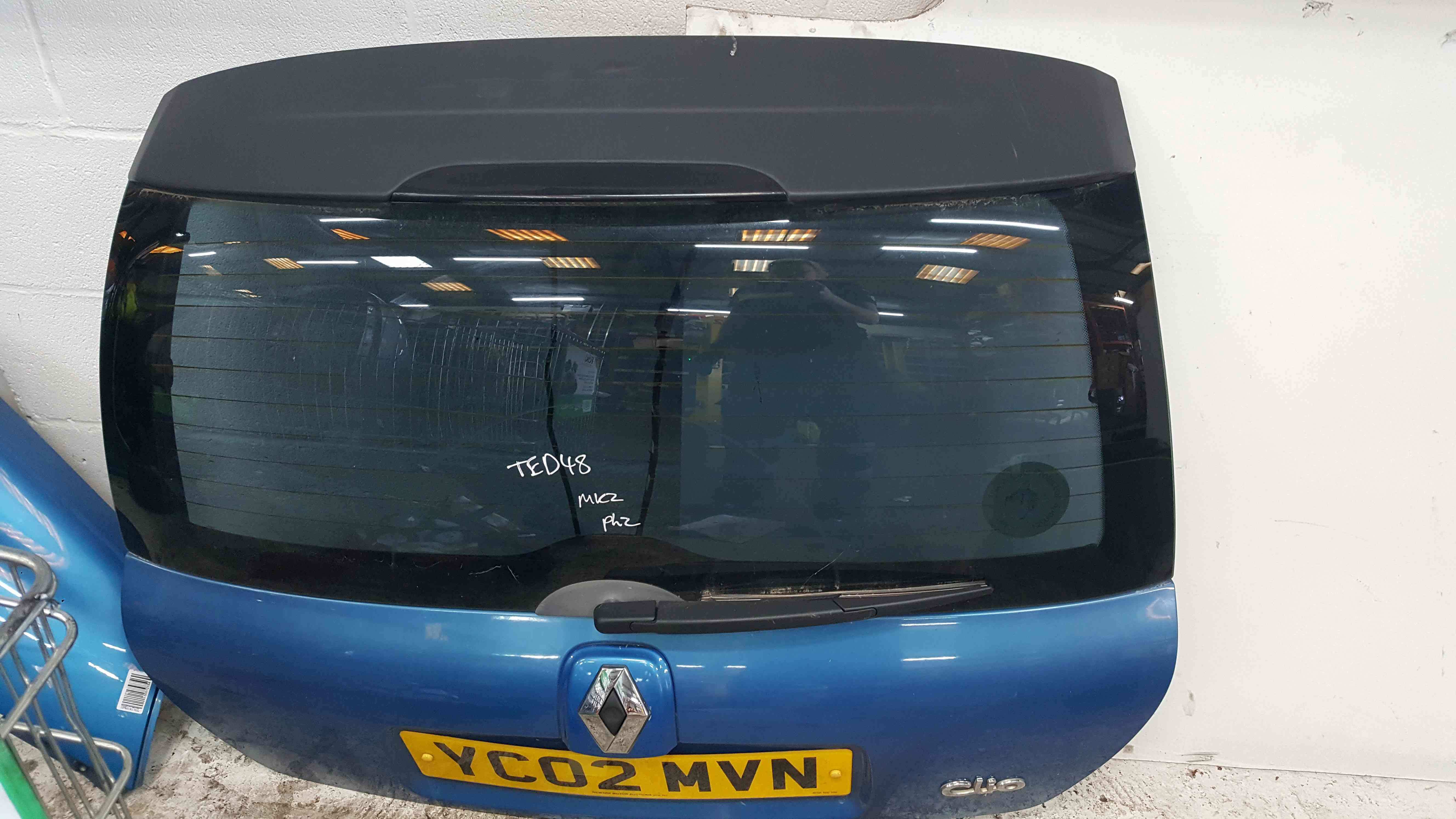 Renault Clio MK2 2001-2006 Rear Tailgate Boot Blue Ted48