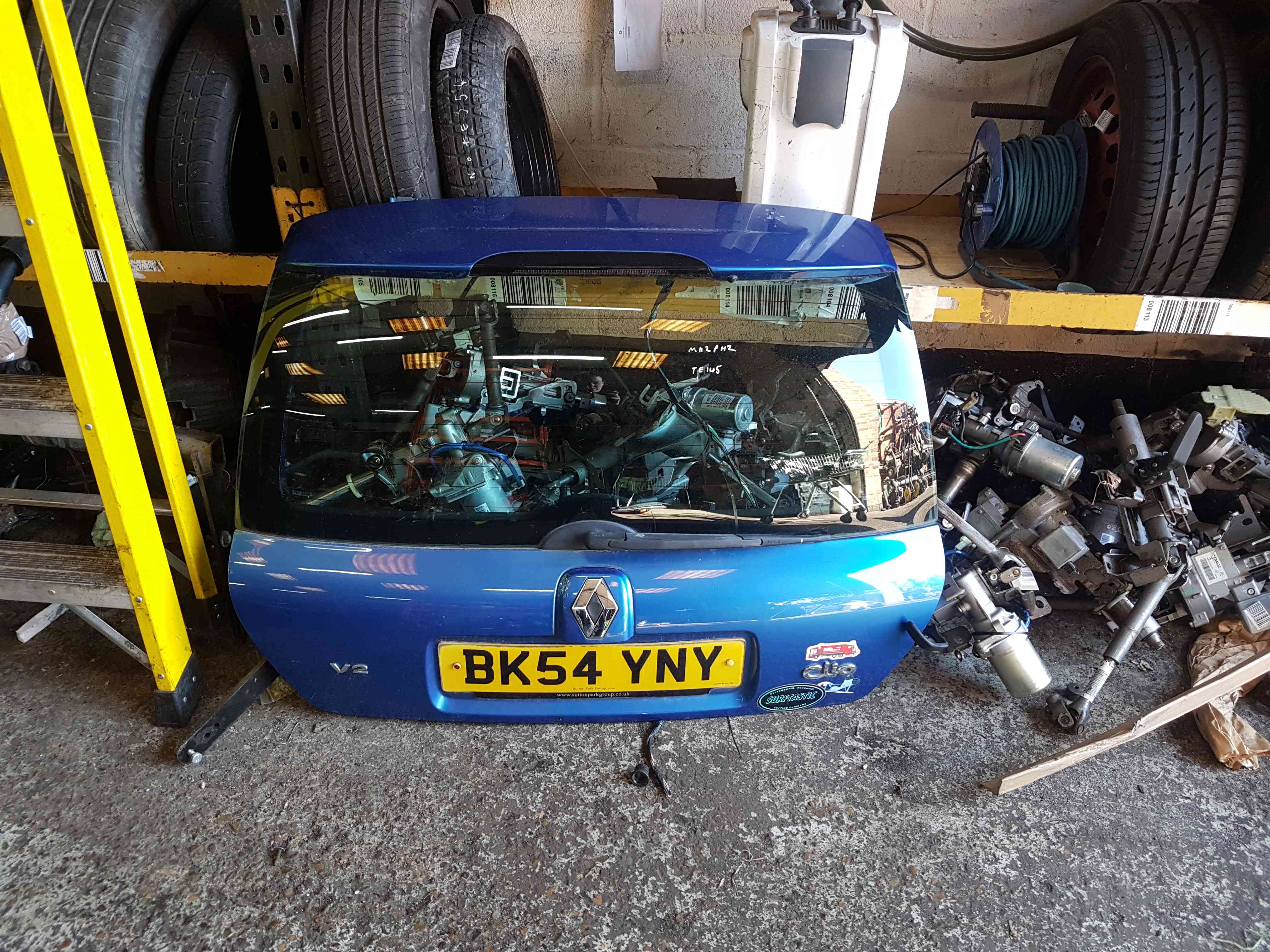 Thumb 4 Renault Clio MK2 2001-2006 Rear Tailgate Boot Blue Tei45 Te145