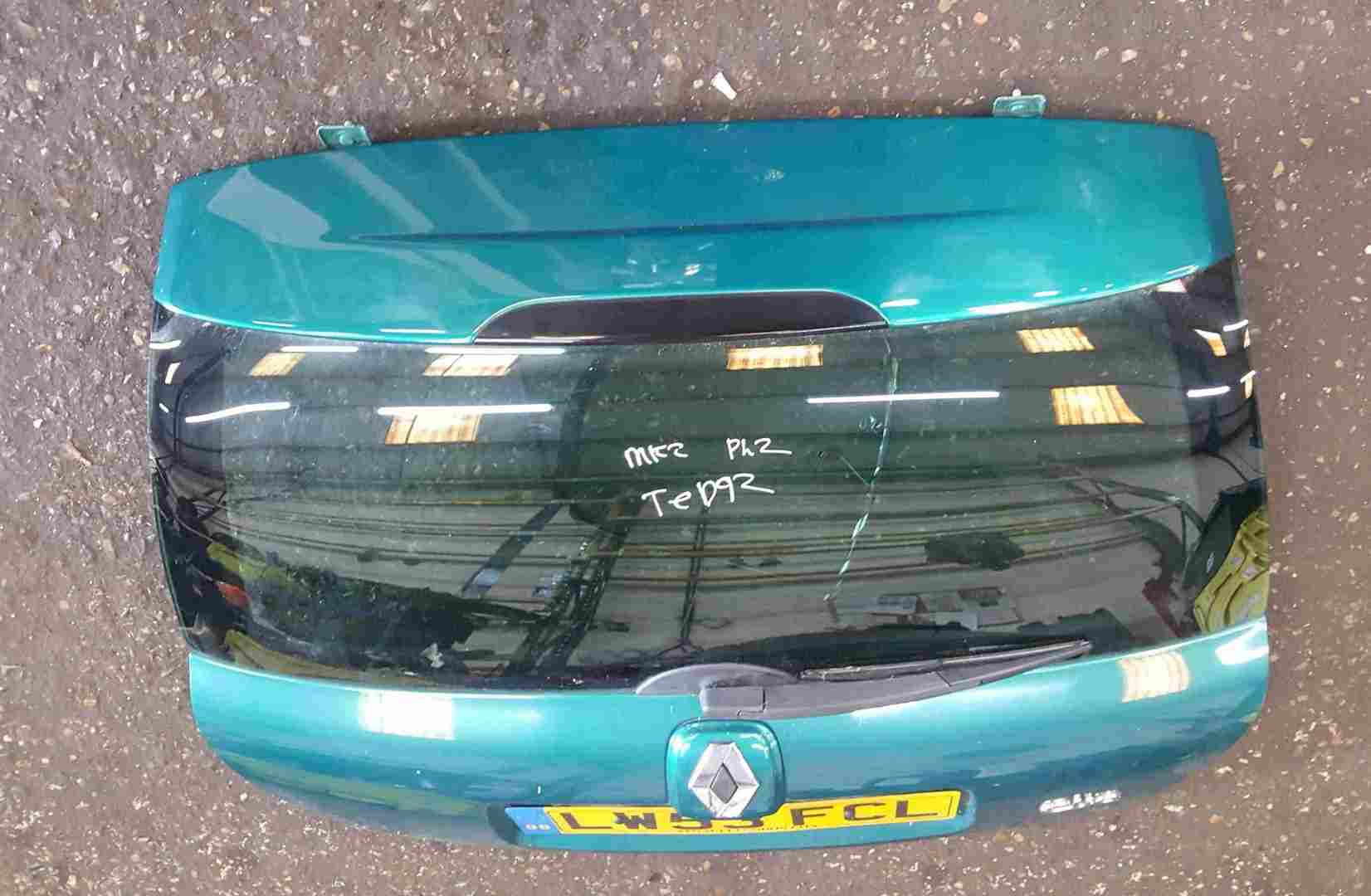 Thumb 3 Renault Clio MK2 2001-2006 Rear Tailgate Boot Green TED92