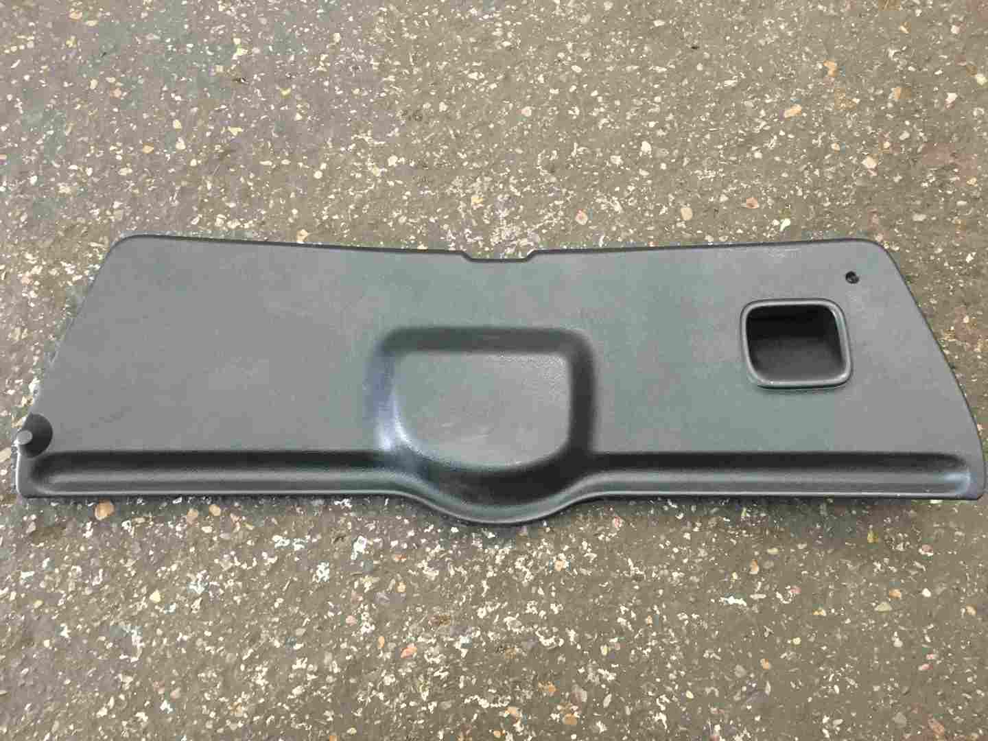 Renault Clio MK2 2001-2006 Rear Tailgate Boot Plastic Trim Inner Panel