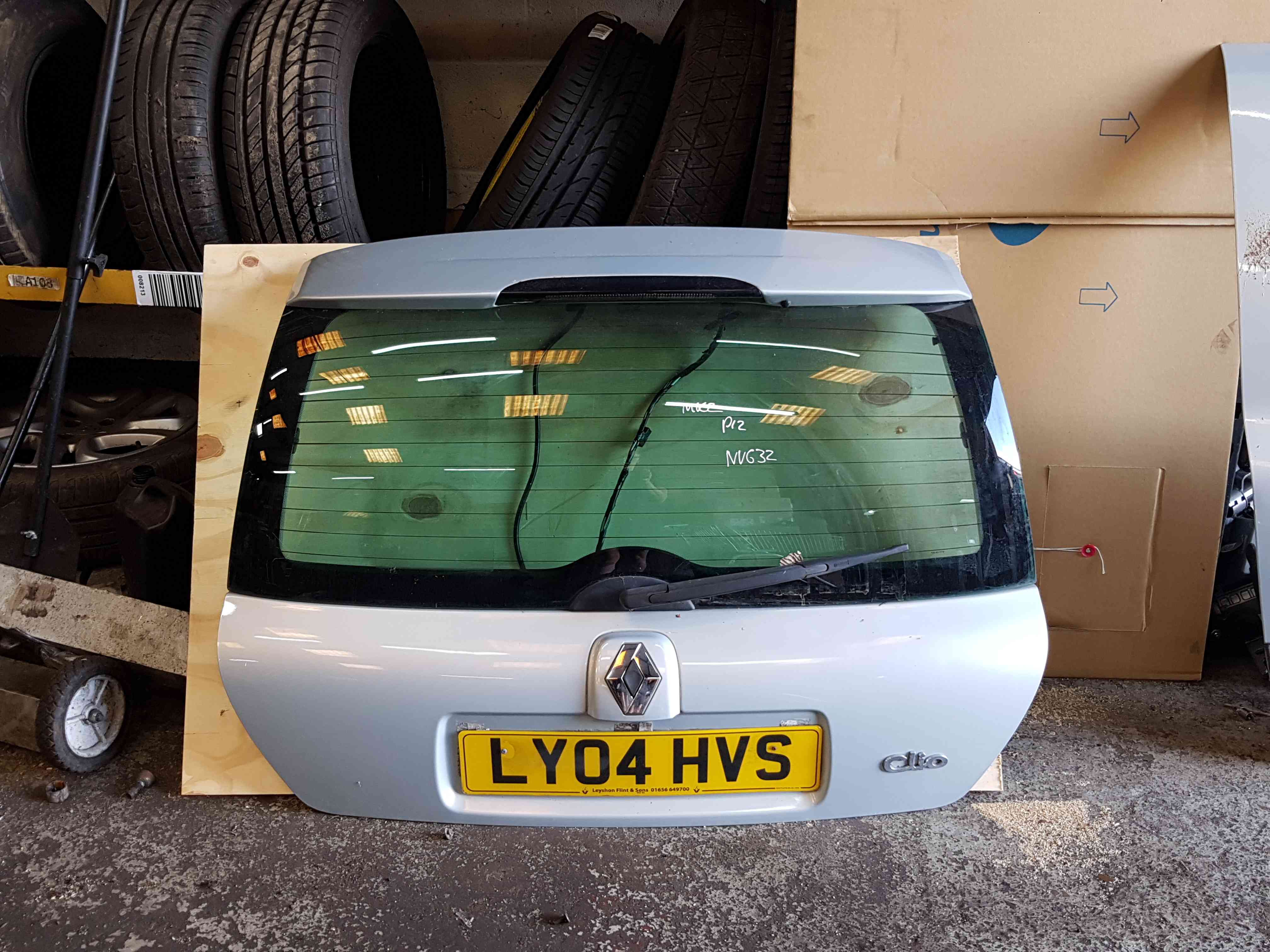 Renault Clio MK2 2001-2006 Rear Tailgate Boot Silver 632 Nv632