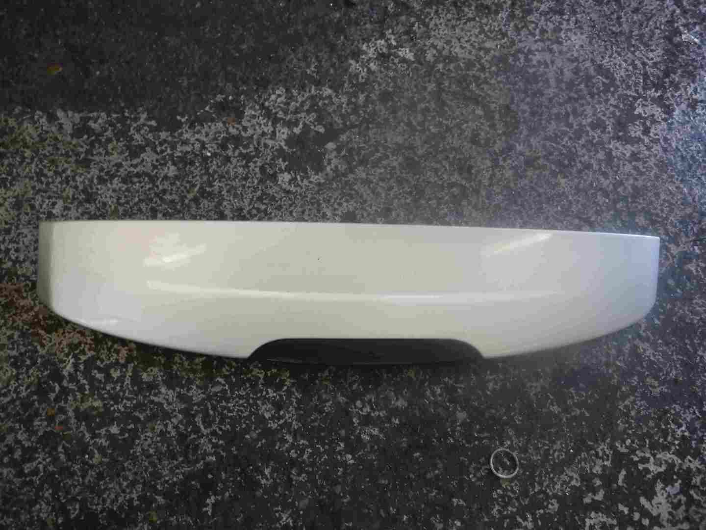 Renault Clio MK2 2001-2006 Rear Tailgate Boot Spoiler High Level Brake Light