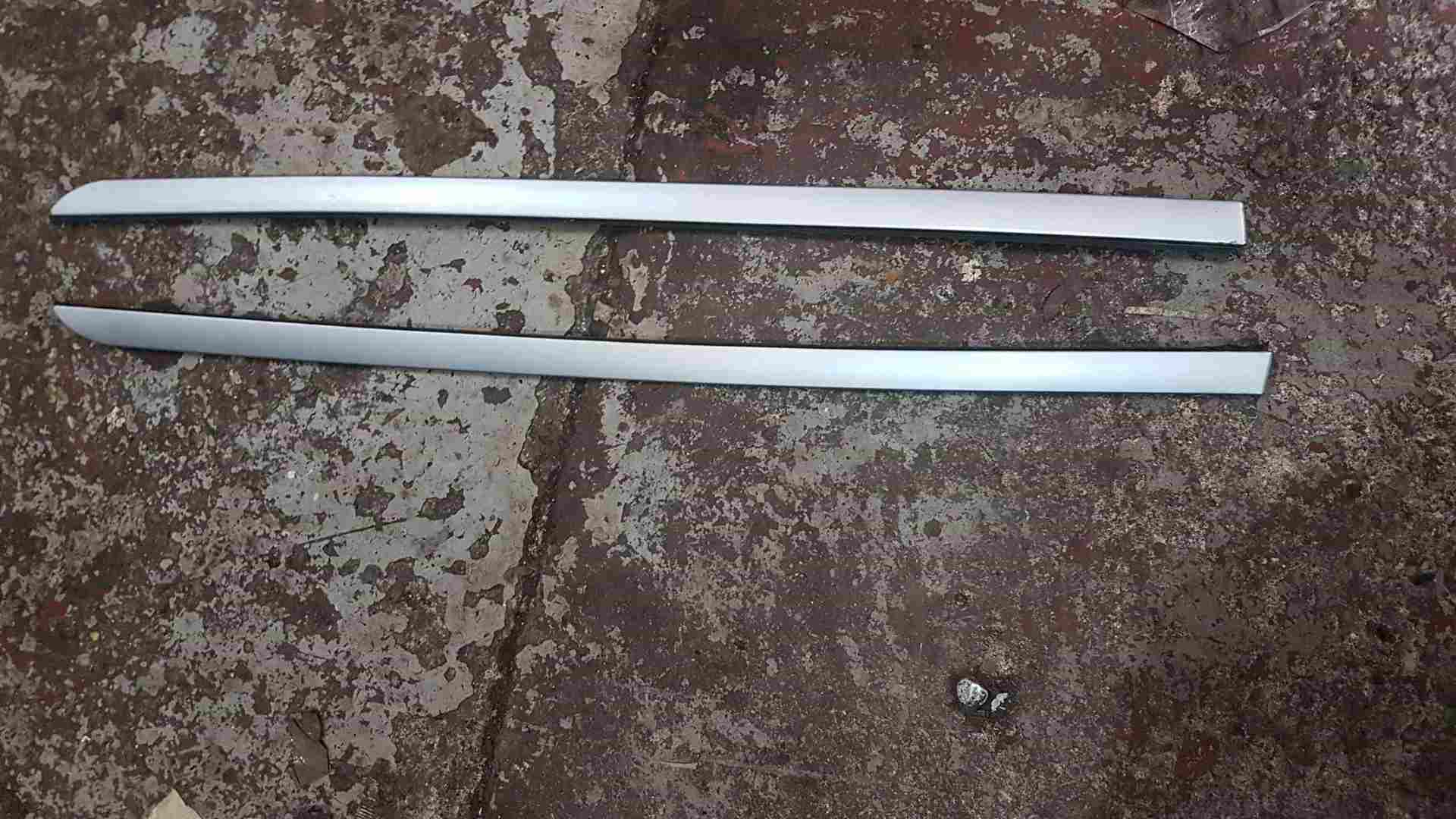 Renault Clio MK2 2001-2006 Roof Gutter Rail Rack Cover Trim Pair Silver Ted69