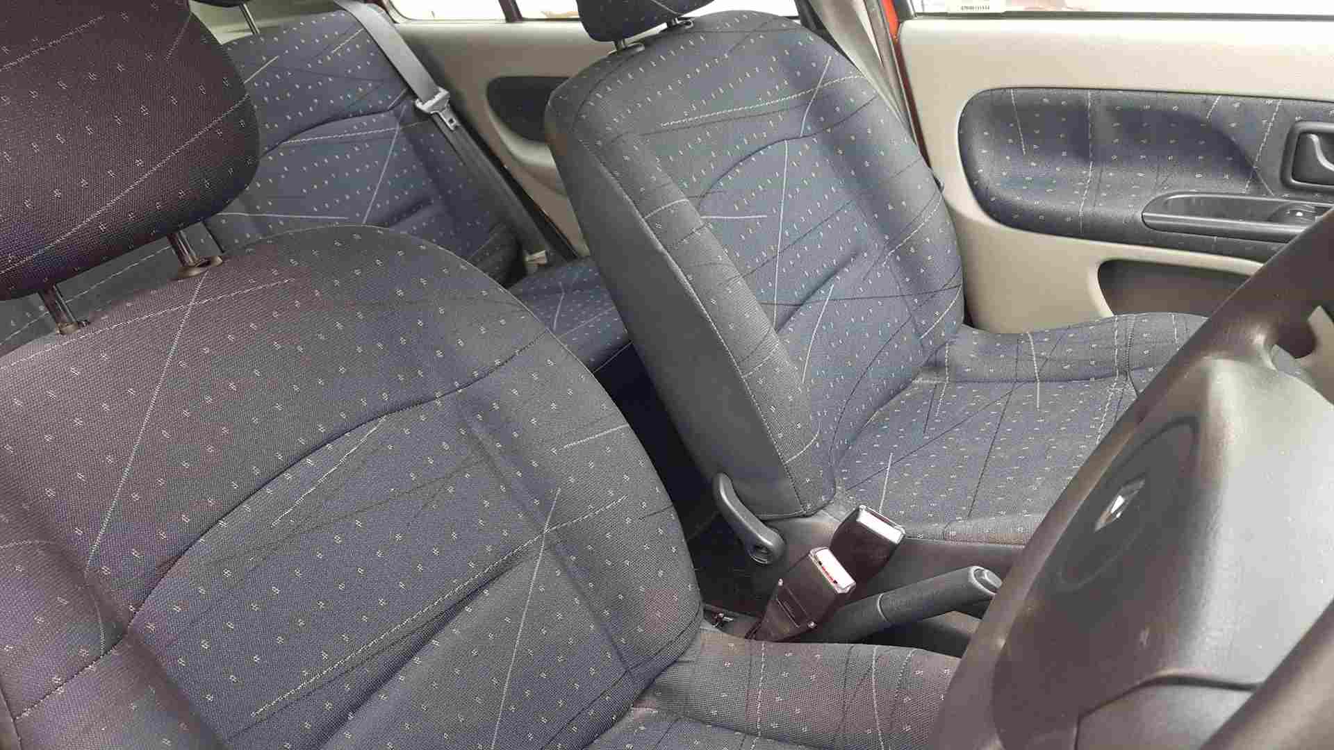 Thumb 7 Renault Clio MK2 2001-2006 Seats Seat SET Driver Passenger Rear Bench Fabric 5Dr