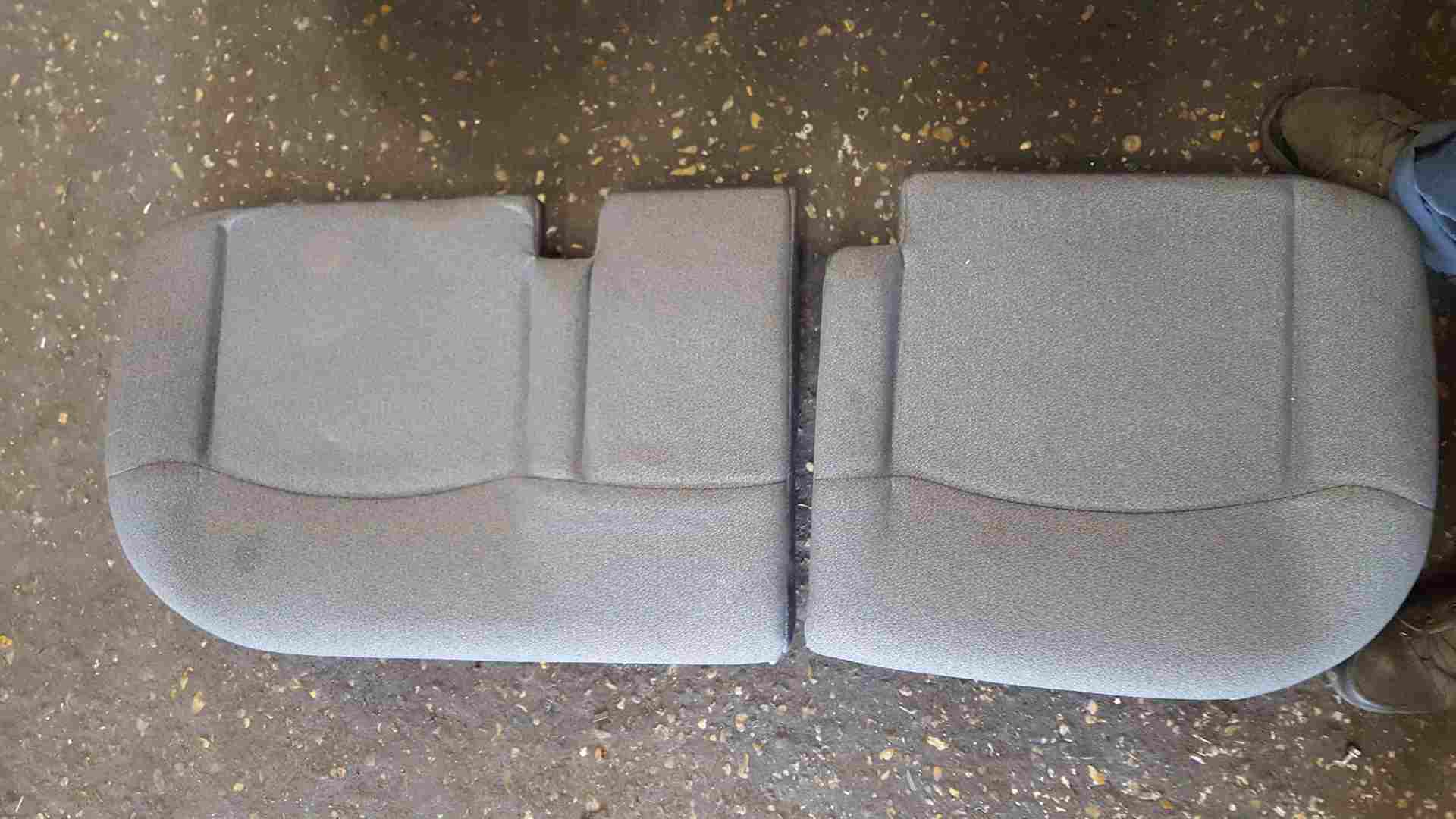 Thumb 5 Renault Clio MK2 2001-2006 Seats Seat SET Driver Passenger Rear Fabric