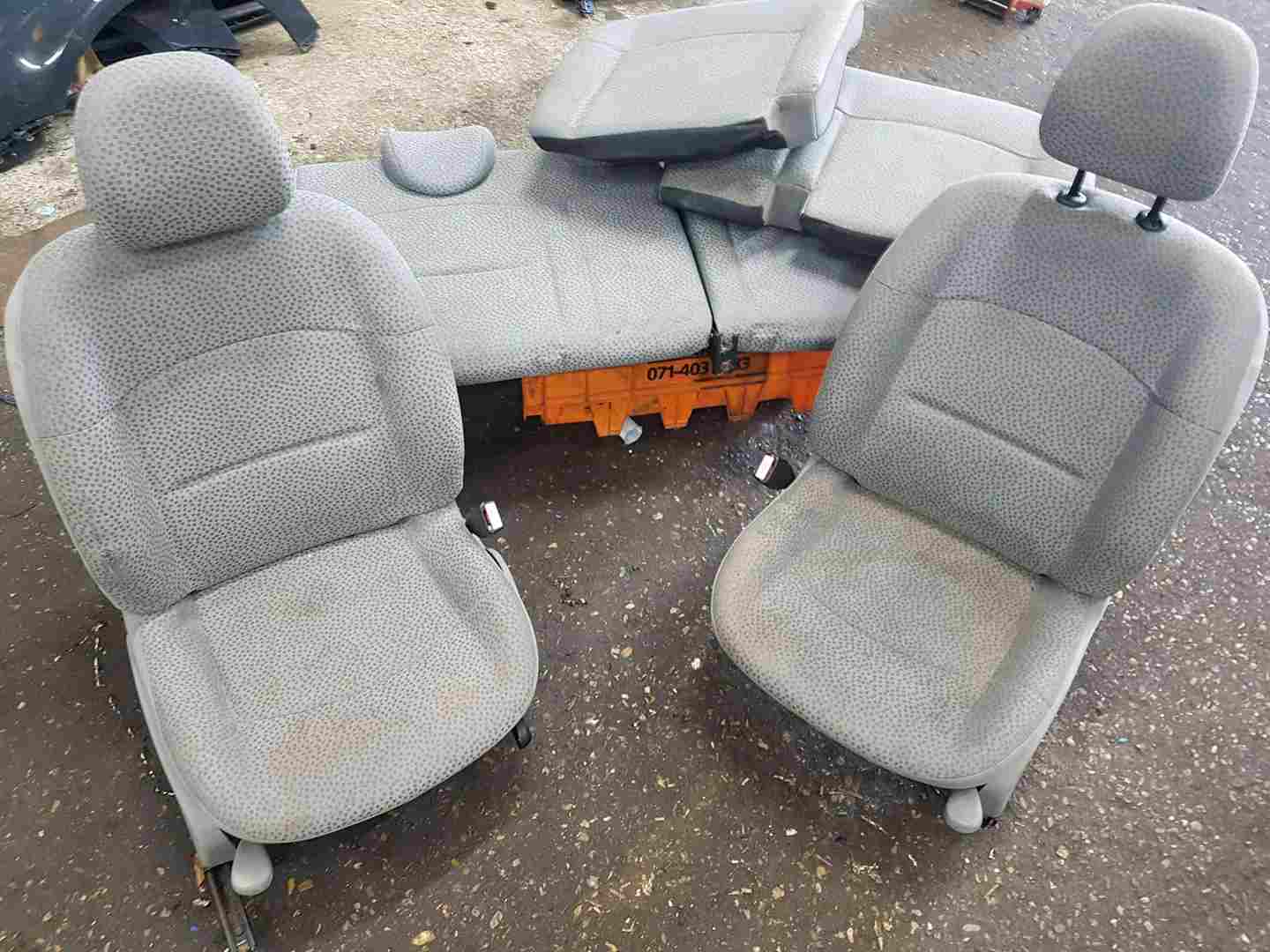 Renault Clio MK2 2001-2006 Seats Seat SET Driver Passenger Rear Fabric 3DOOR