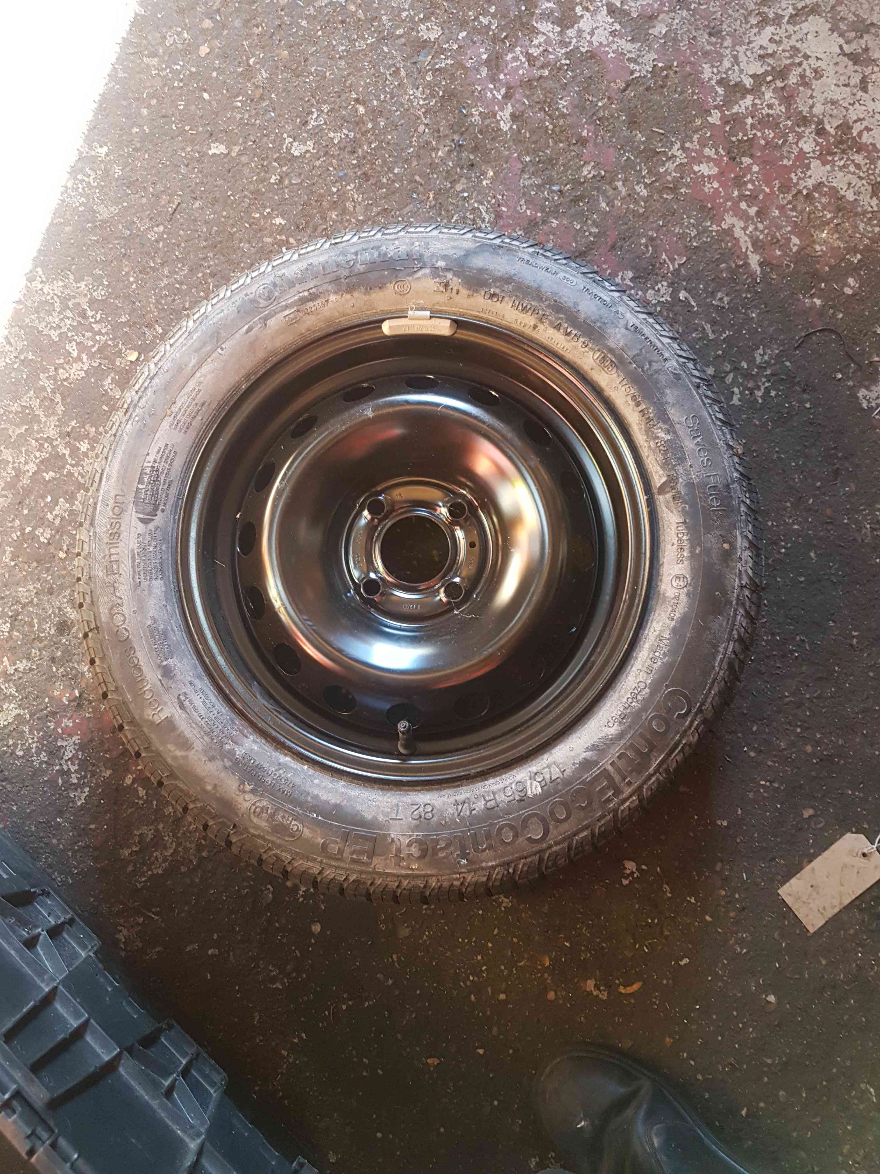 Thumb 2 Renault Clio MK2 2001-2006 Spare Steel Wheel + Tyre 175 65 14 6Mm Tread 4/5