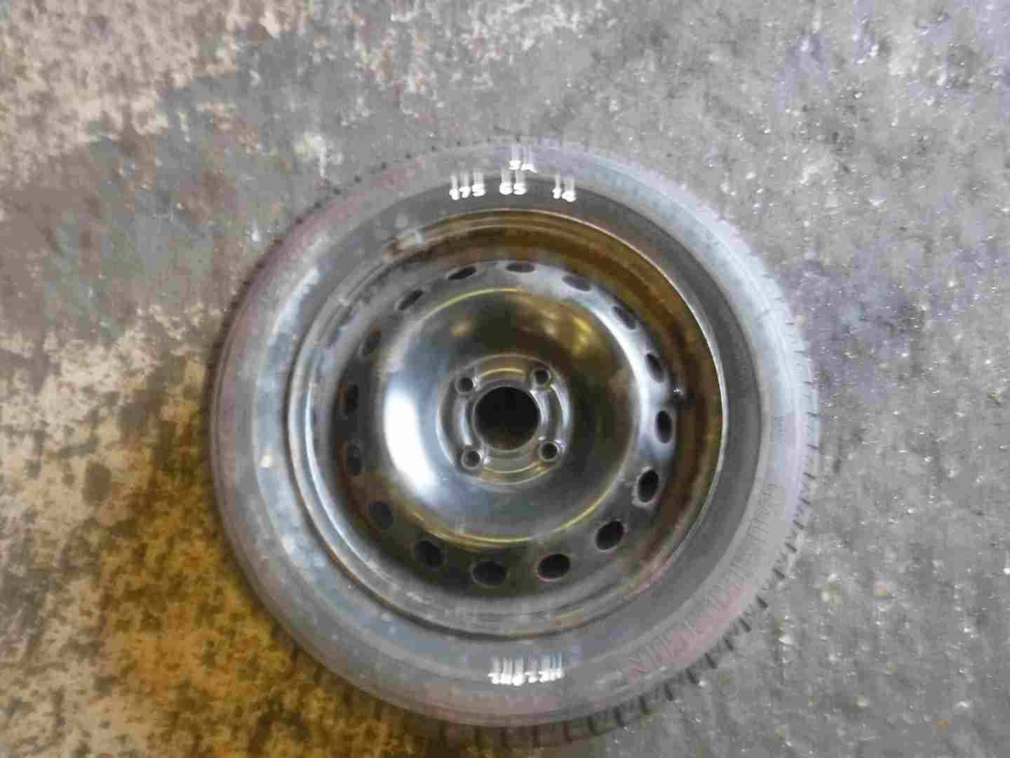 Renault Clio MK2 2001-2006 Steel Wheel Rim   Tyre 175 65 14 6mm Tread