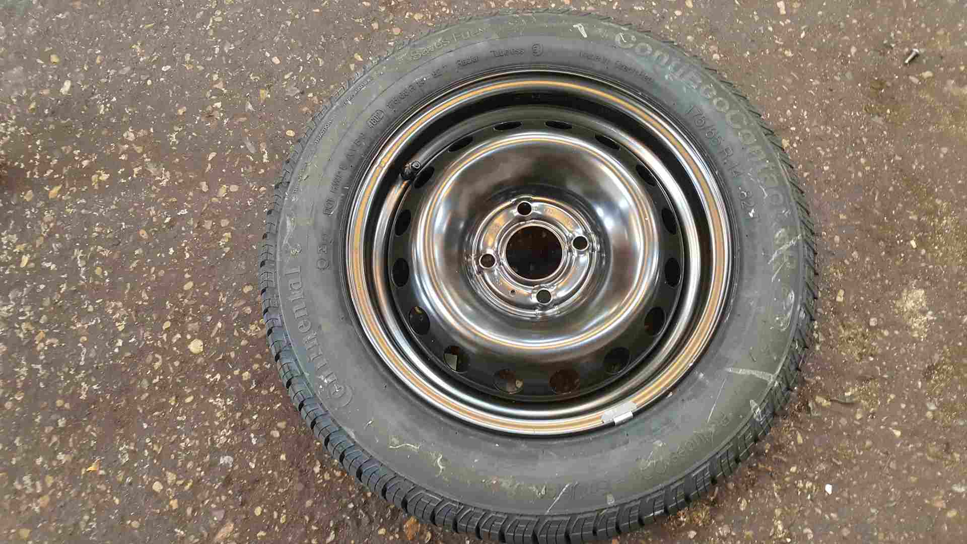 Thumb 5 Renault Clio MK2 2001-2006 Steel Wheel Rim + Tyre 175 65 14 8mm Tread 5/5